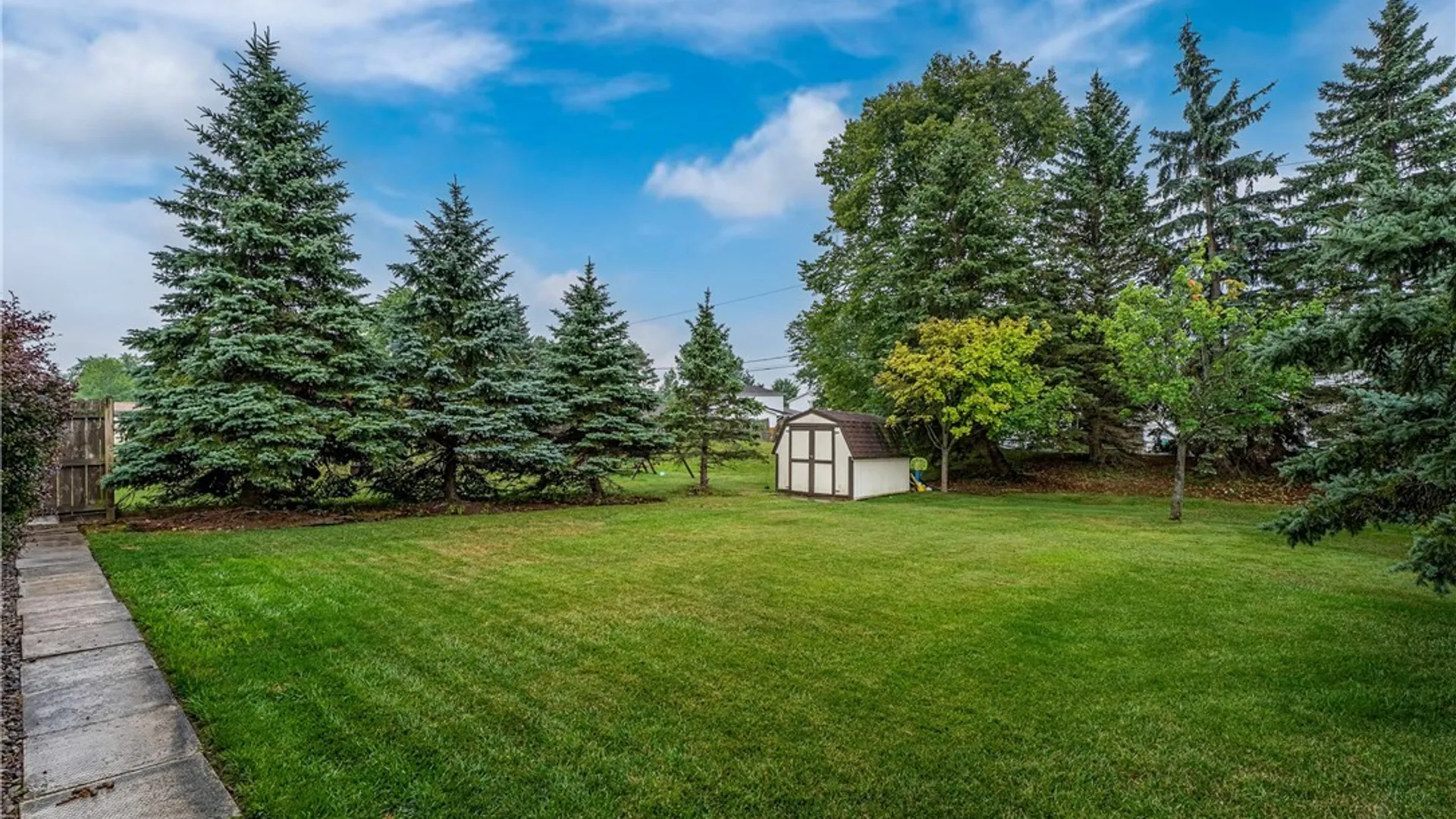 Property at 81 Jessica Lane, Cheektowaga, NY 14043 8