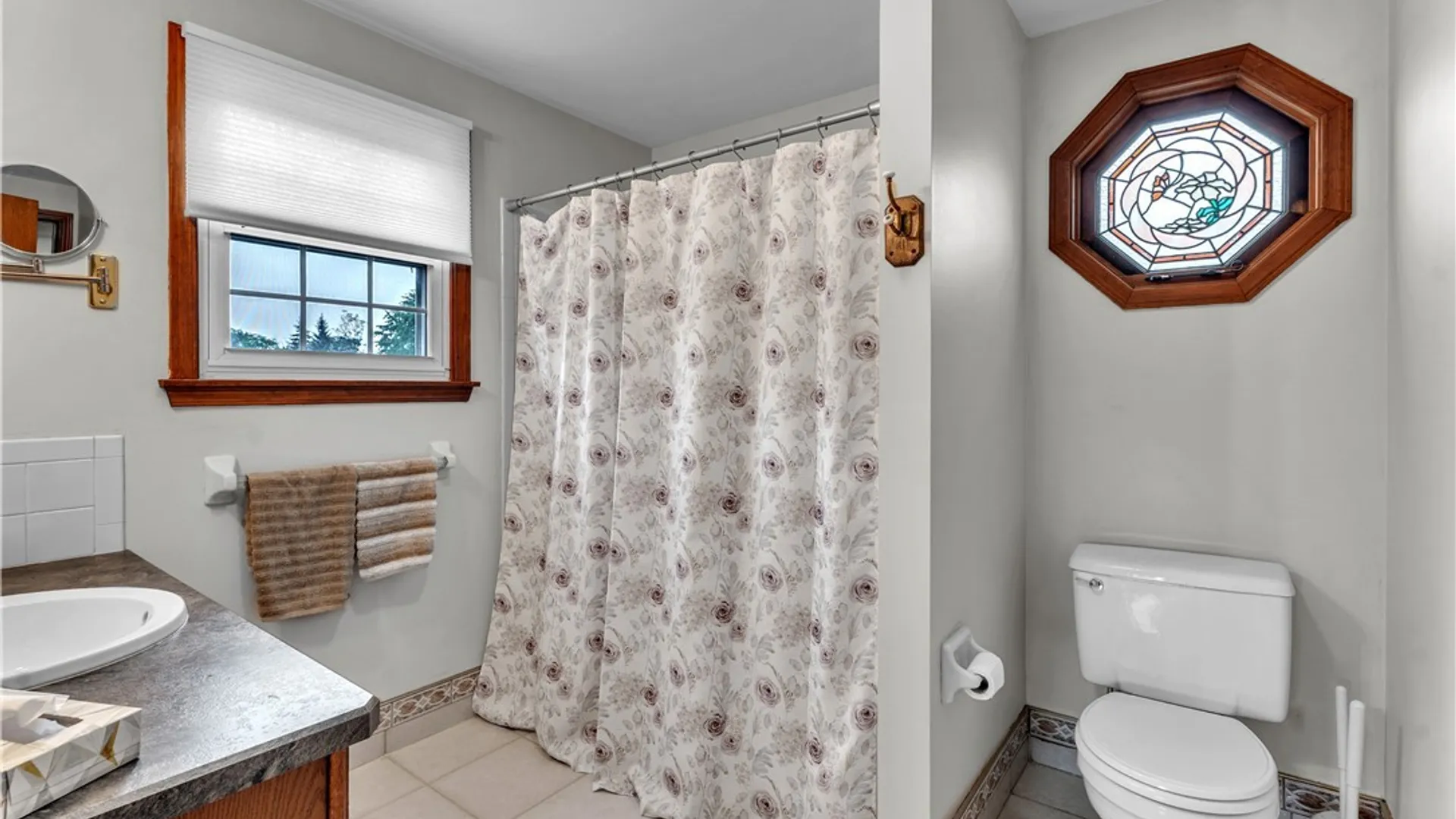Property at 81 Jessica Lane, Cheektowaga, NY 14043 32