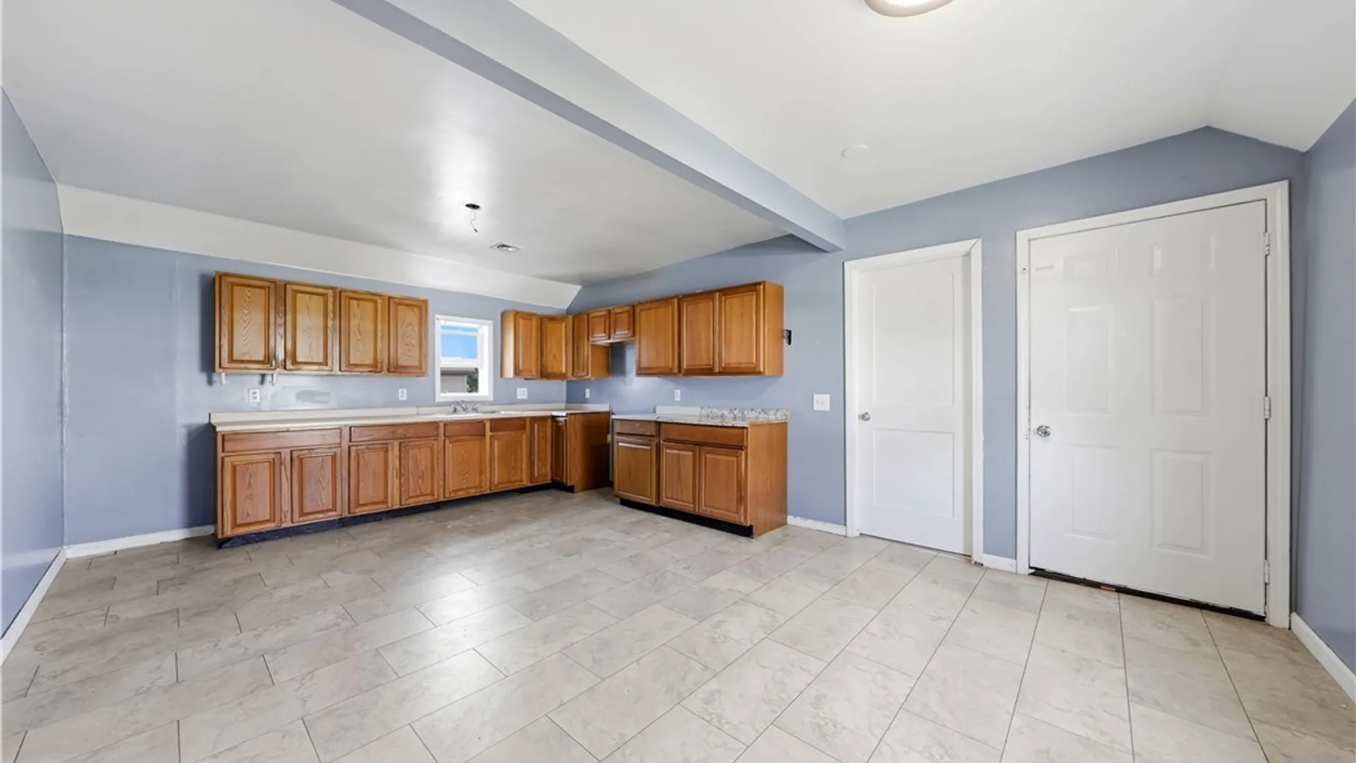 Property at 26 Caldwell Place, Lackawanna, NY 14218 30