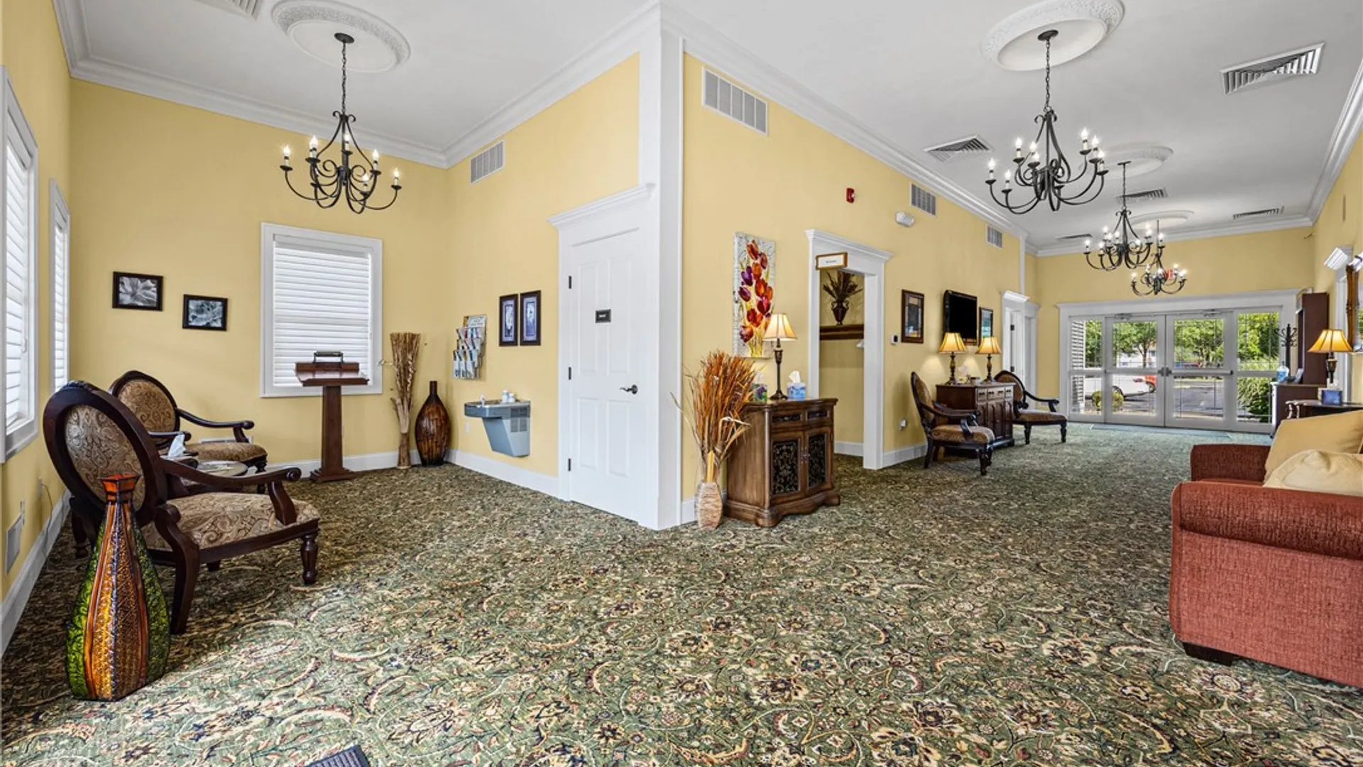 Property at 38 East Avenue, Parma, NY 14468 4