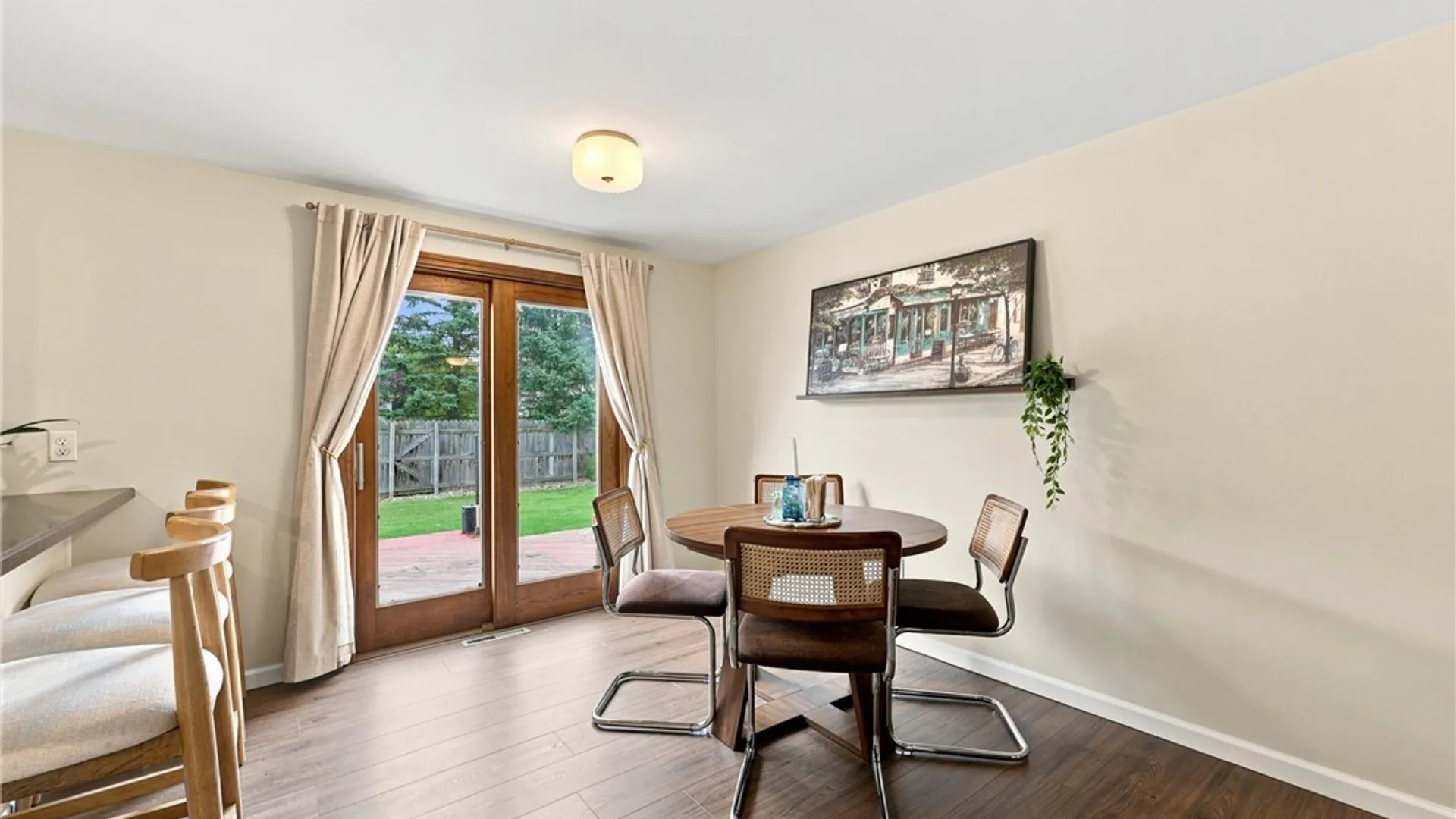 Property at 37 Country Place, Lancaster, NY 14086 11