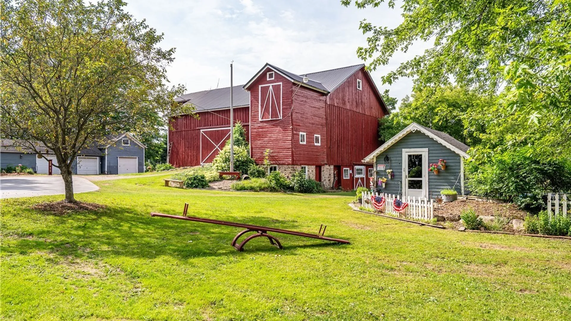 Property at 1581 Jamison Road, Elma, NY 14059 41