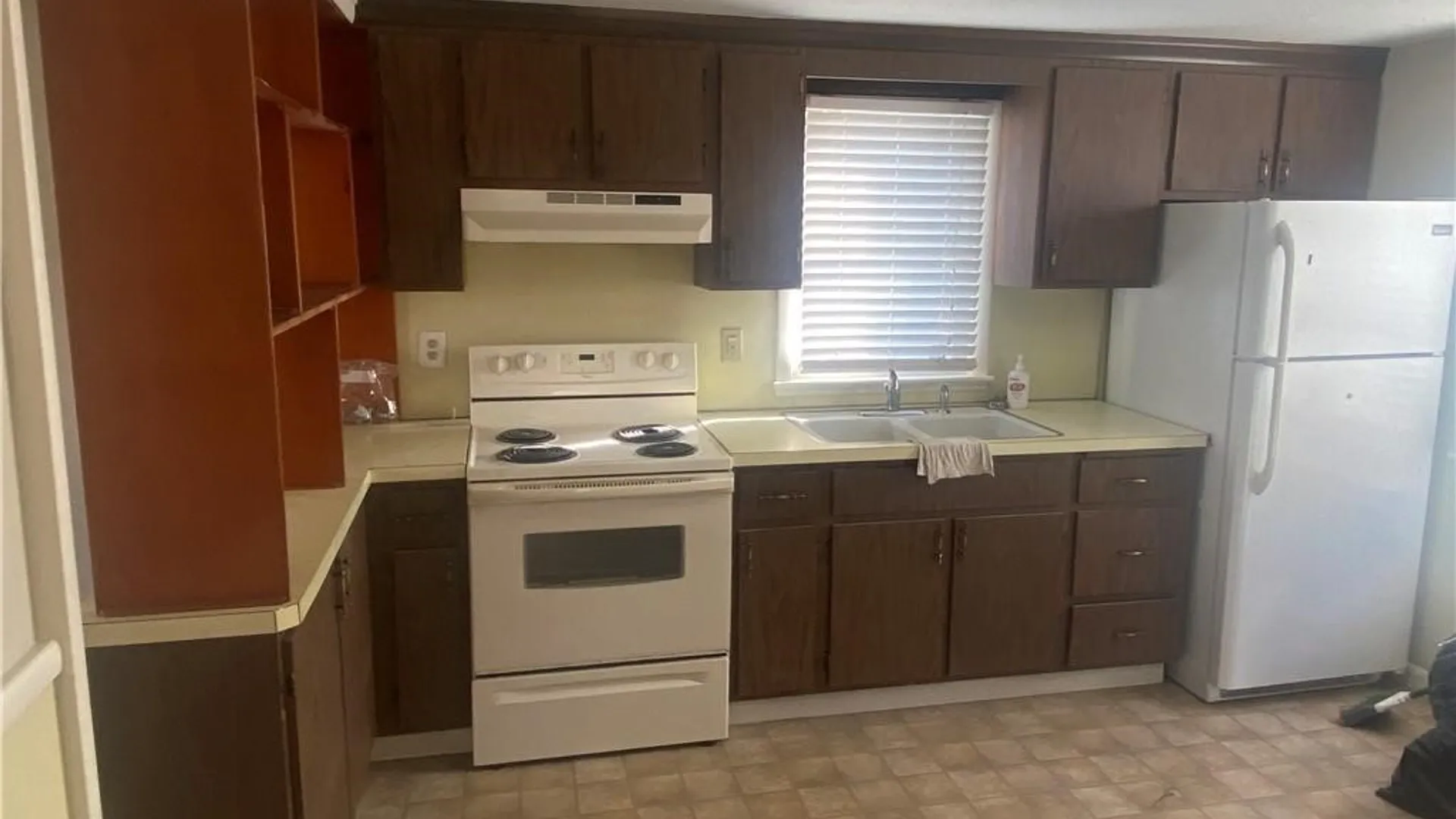 Property at 106 Hazelhurst Avenue, Syracuse, NY 13206 5