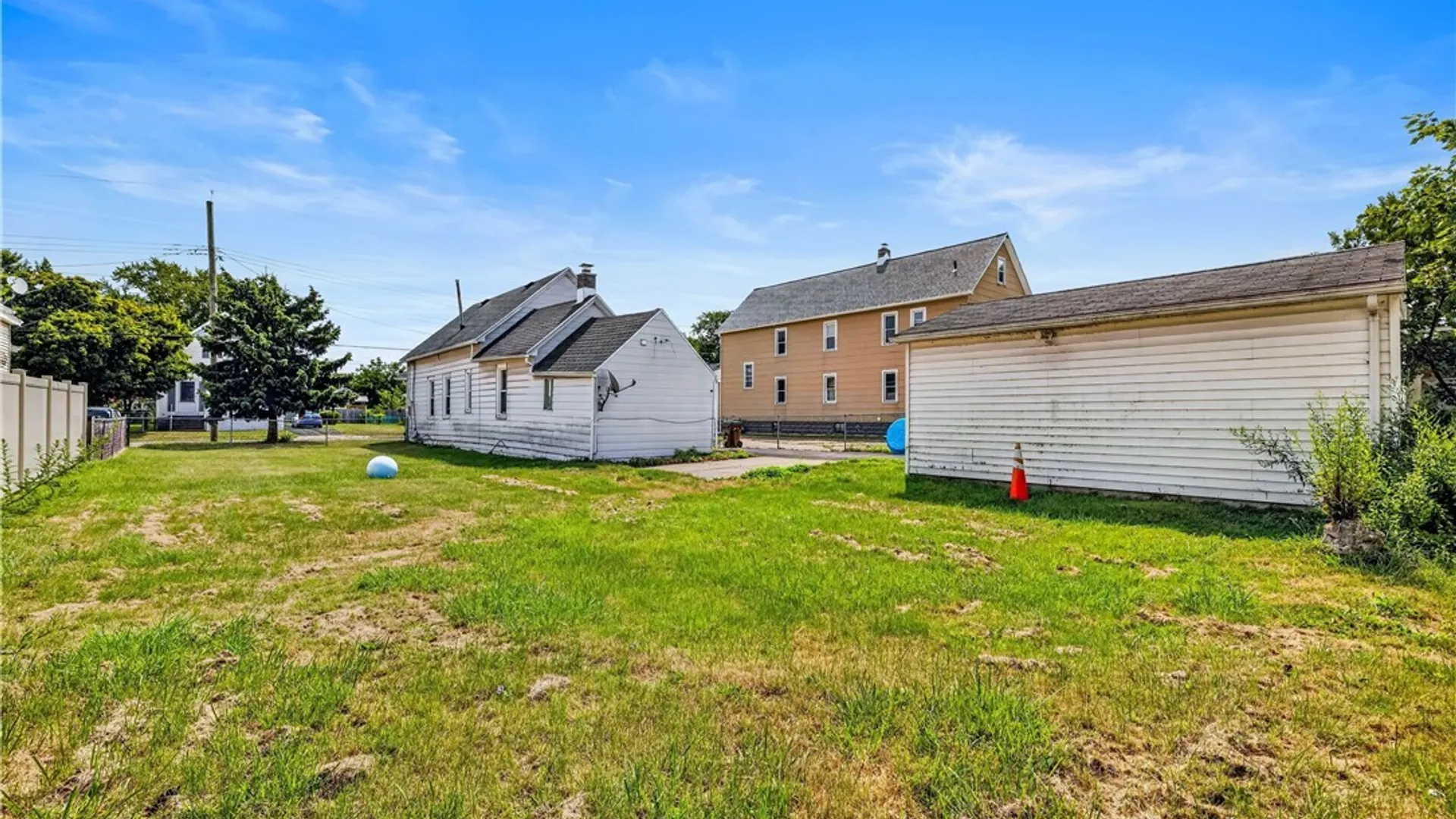 Property at 246 Lackawanna Avenue, Cheektowaga, NY 14212 4
