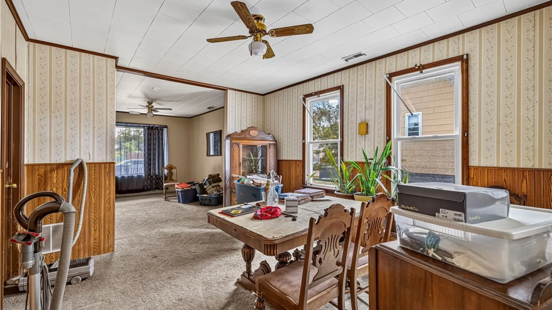 Property at 246 Lackawanna Avenue, Cheektowaga, NY 14212 6