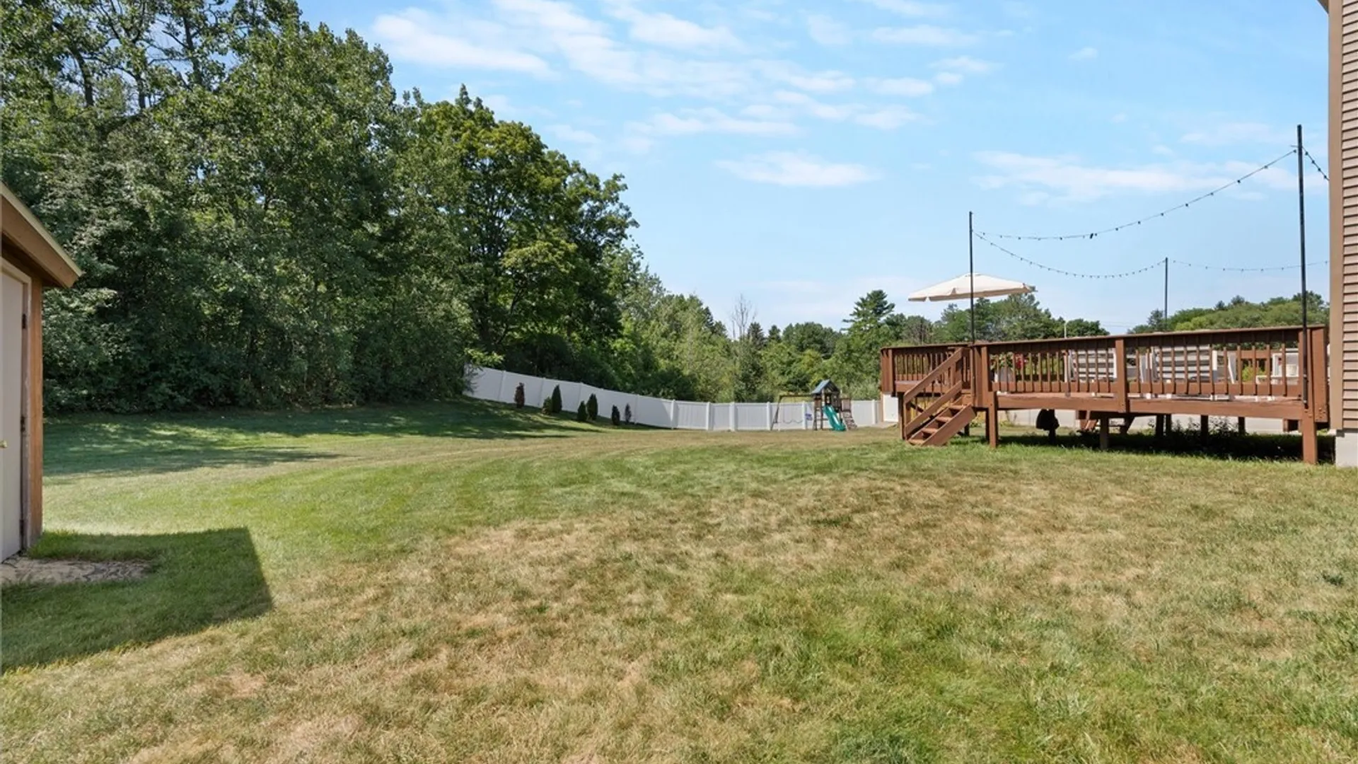Property at 4325 Lazybrook Circle, Clay, NY 13088 35