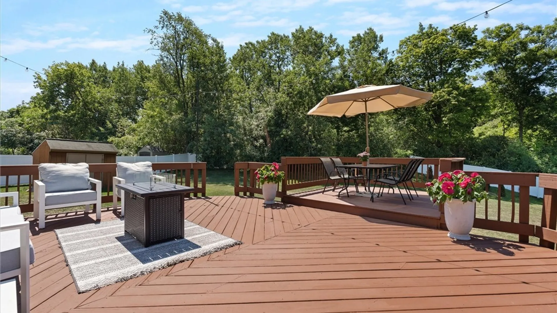 Property at 4325 Lazybrook Circle, Clay, NY 13088 38