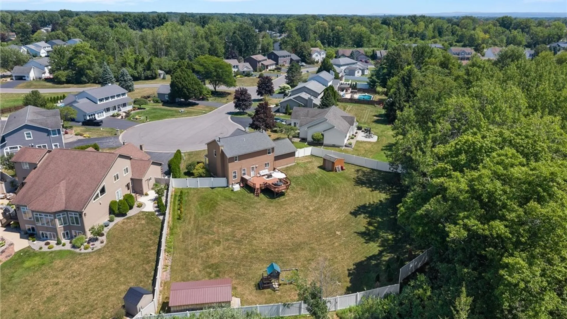 Property at 4325 Lazybrook Circle, Clay, NY 13088 44