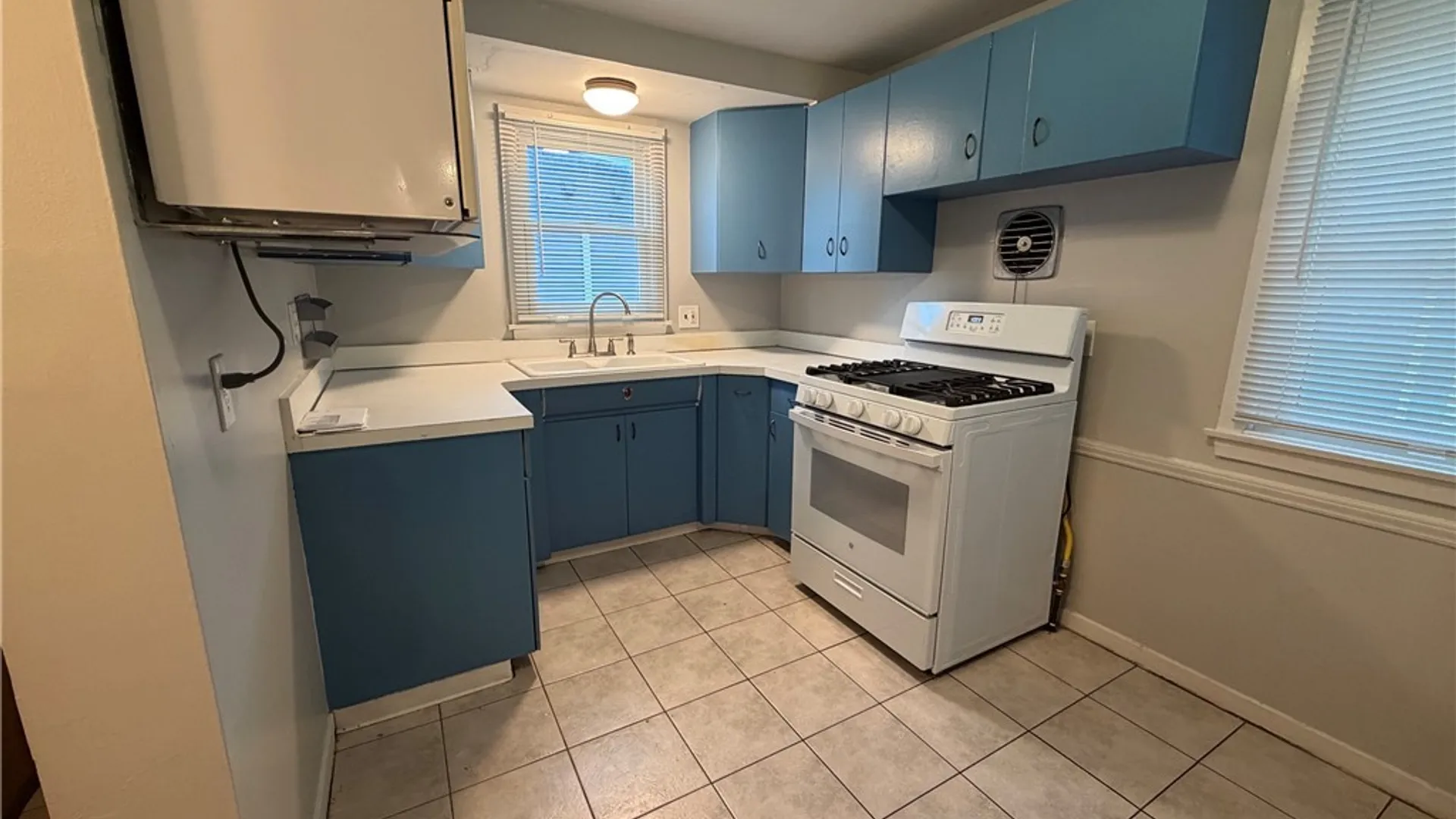 Property at 767 Saint Lawrence Avenue, Buffalo, NY 14216 4