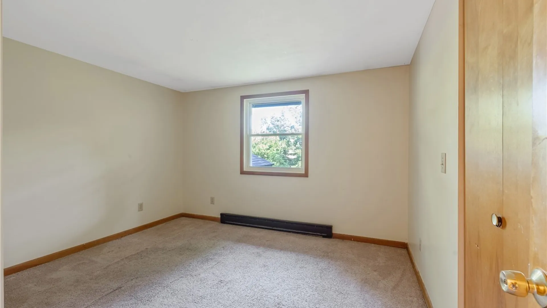 Property at 101 Saturn Drive, Syracuse, NY 13205 14