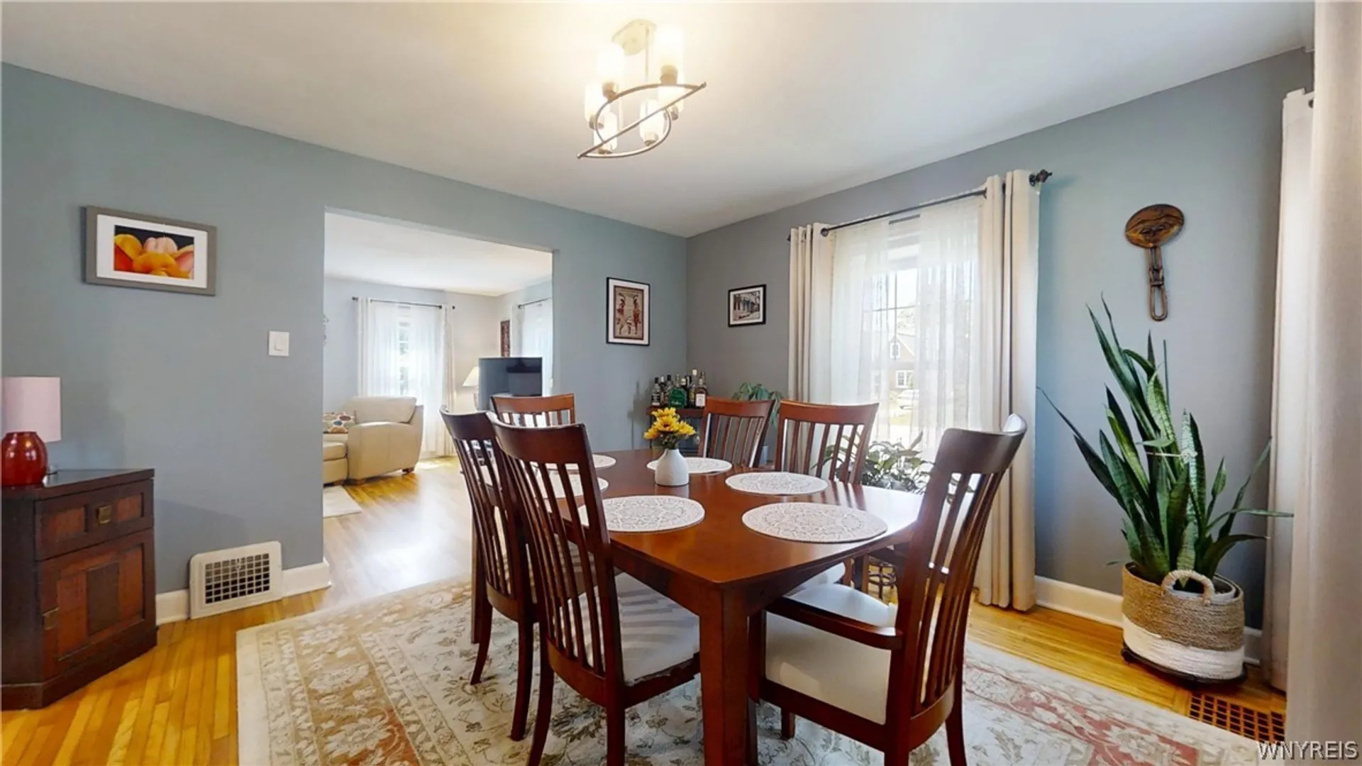 Property at 129 Hendricks Blvd, Amherst, NY 14226 8