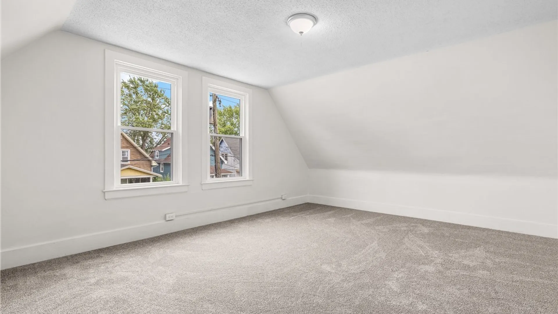 Property at 44 Wyandotte Avenue, Buffalo, NY 14207 28