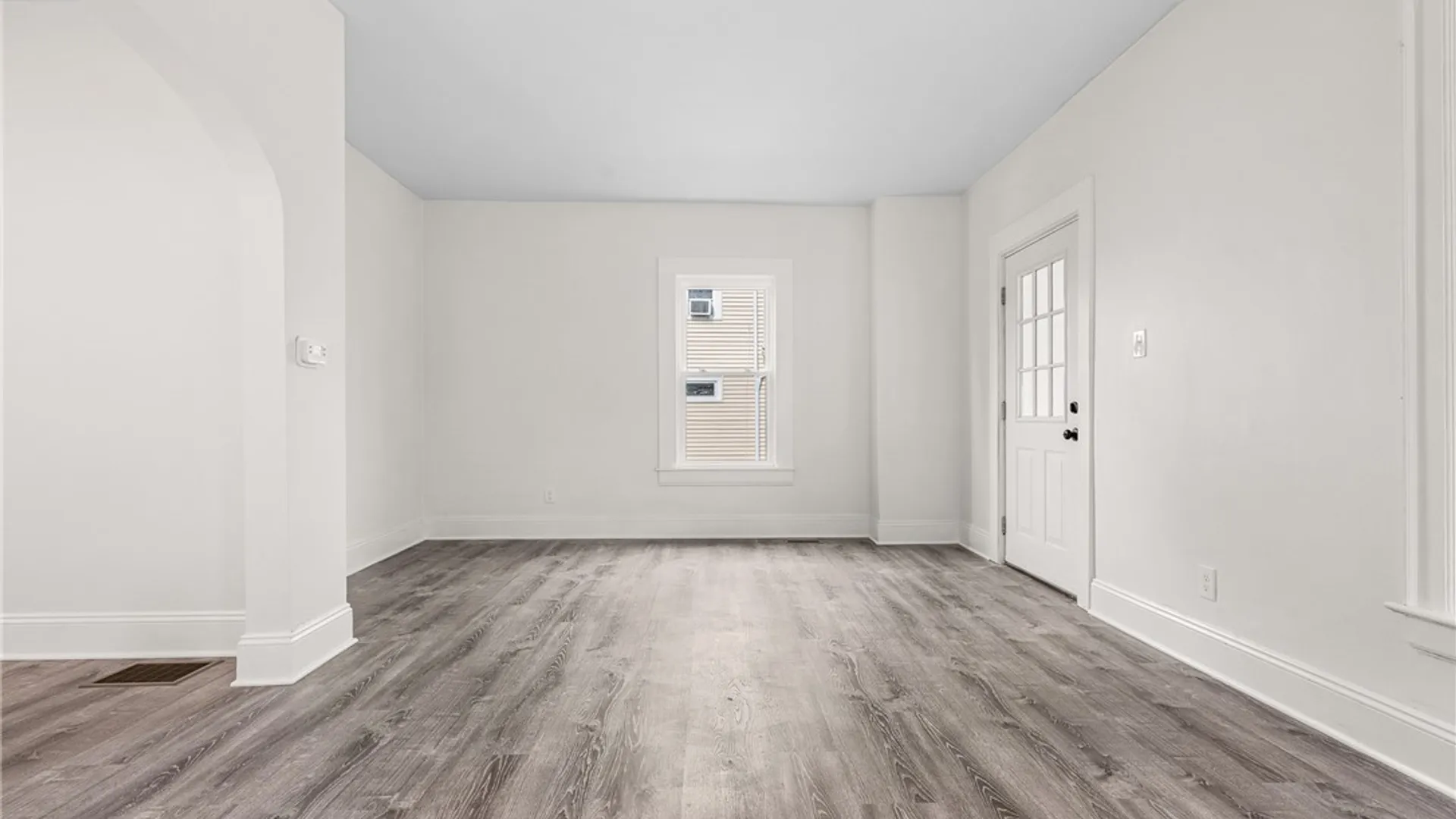 Property at 44 Wyandotte Avenue, Buffalo, NY 14207 7