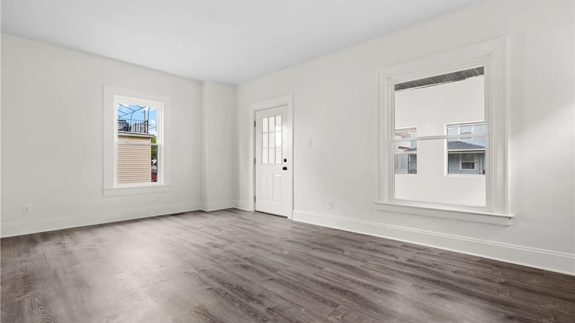 Property at 44 Wyandotte Avenue, Buffalo, NY 14207 8