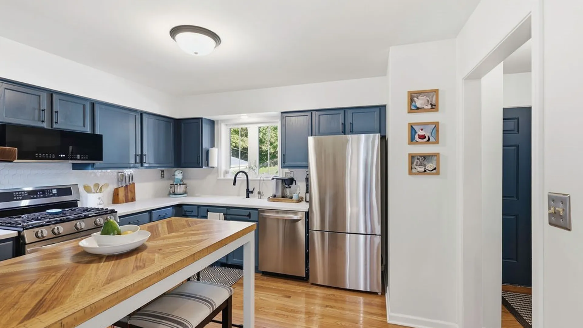 Property at 18 Westlake Avenue, Auburn, NY 13021 15