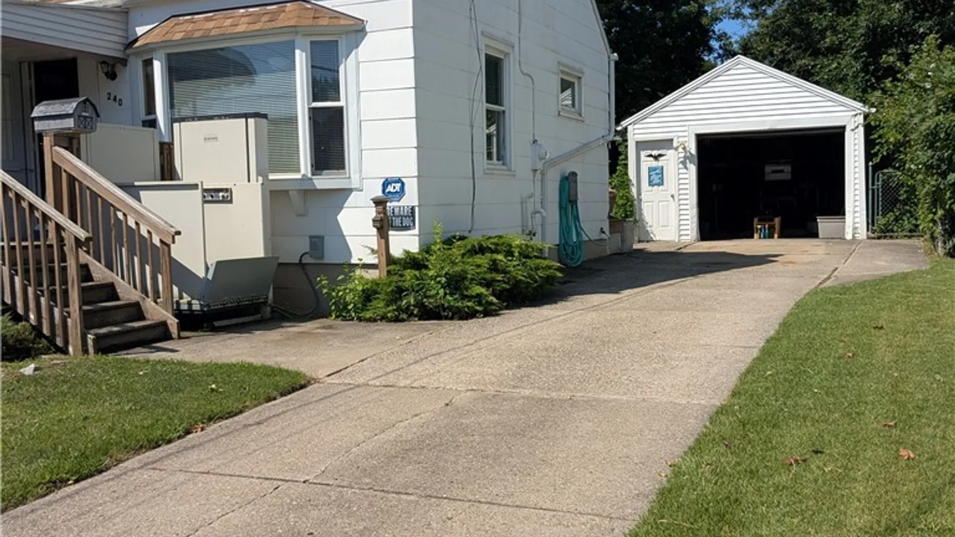 Property at 240 Crisfield Avenue, Cheektowaga, NY 14206 3