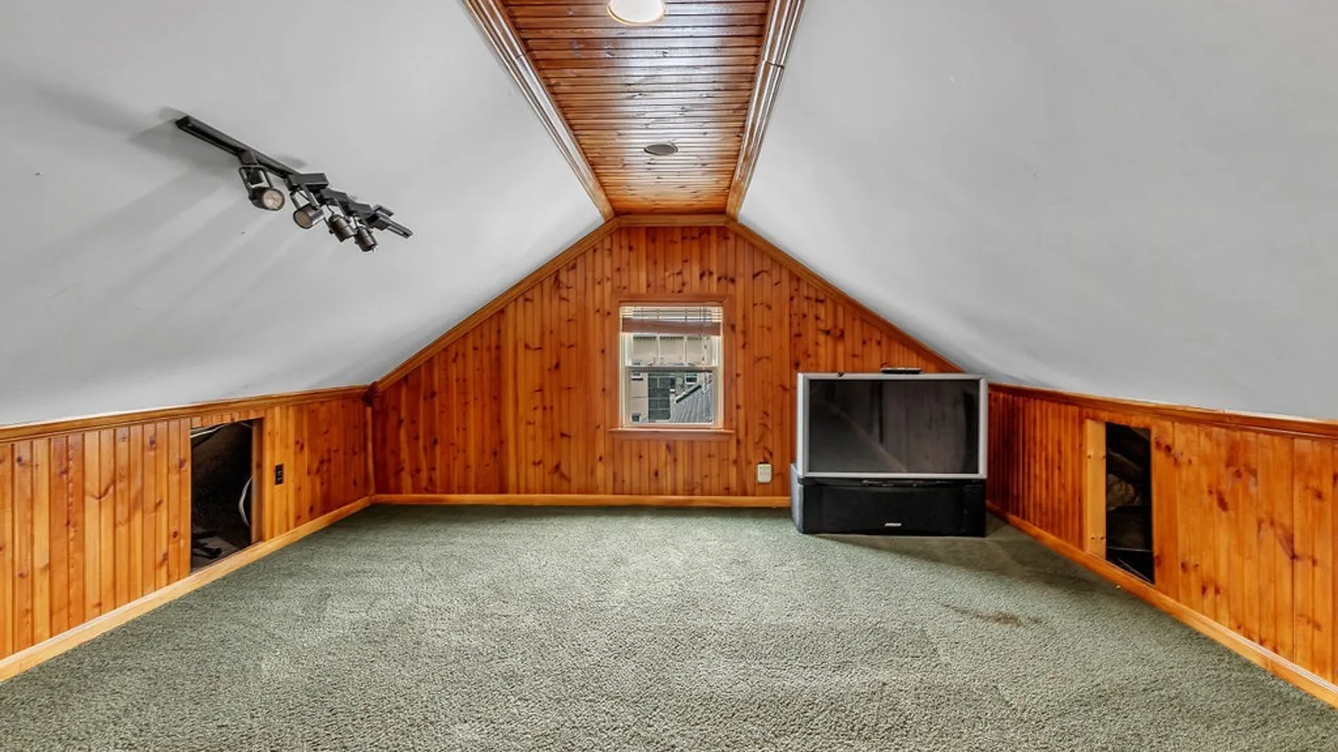 Property at 22 Bewley Parkway, Lockport City, NY 14094 23