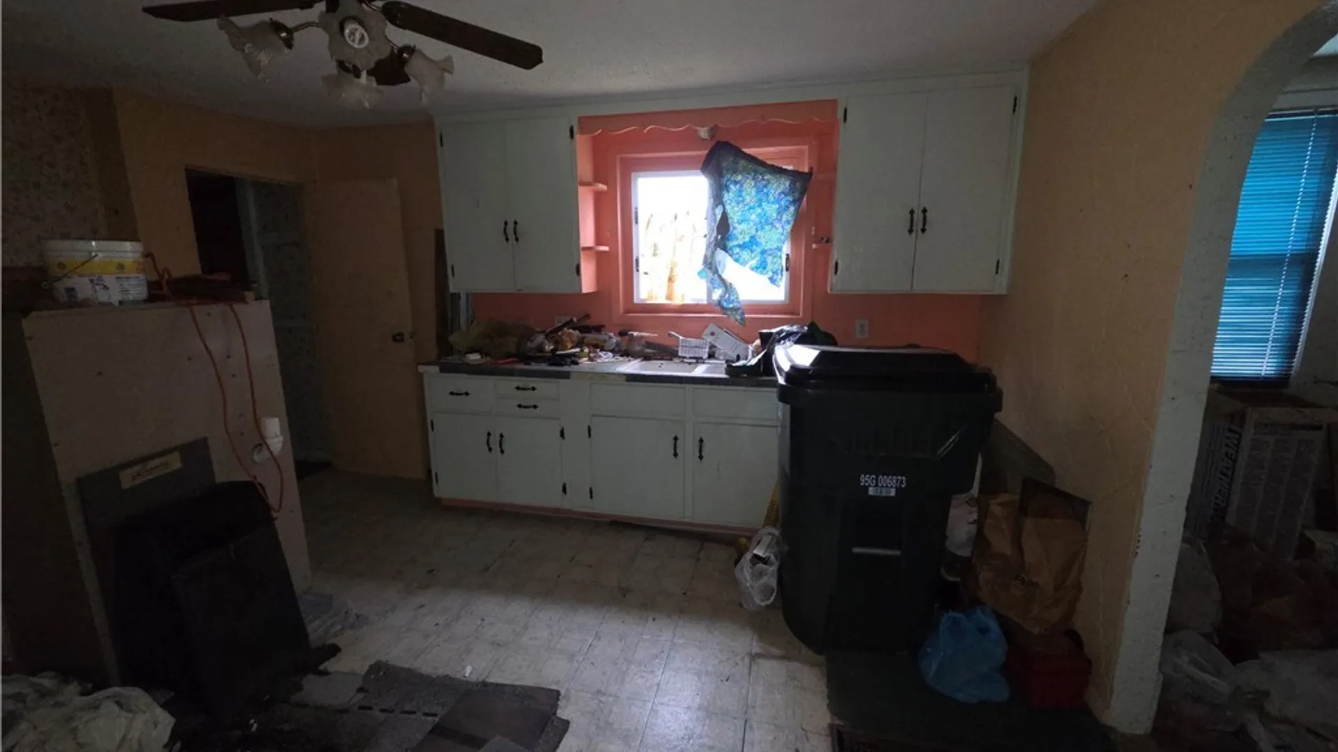 Property at 184 Bigelow Place, Cheektowaga, NY 14043 6