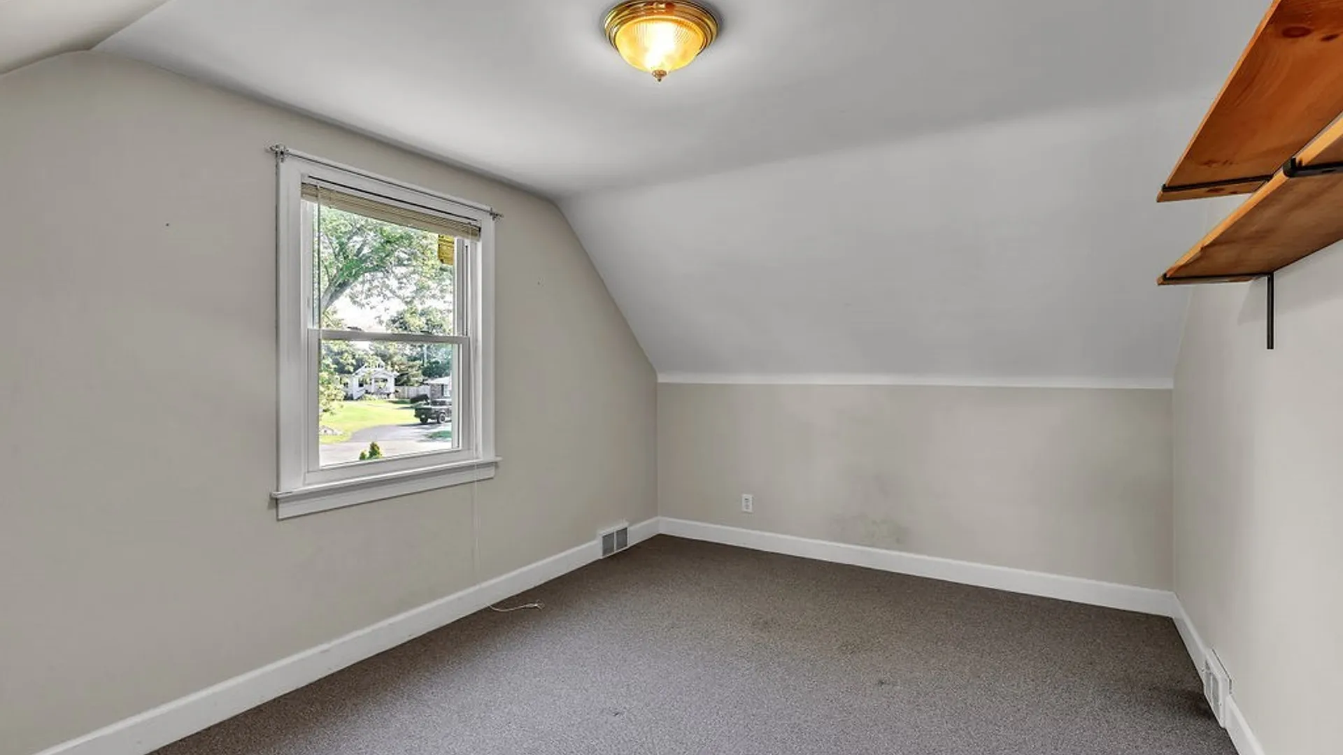 Property at 484 Walton Drive, Cheektowaga, NY 14225 22