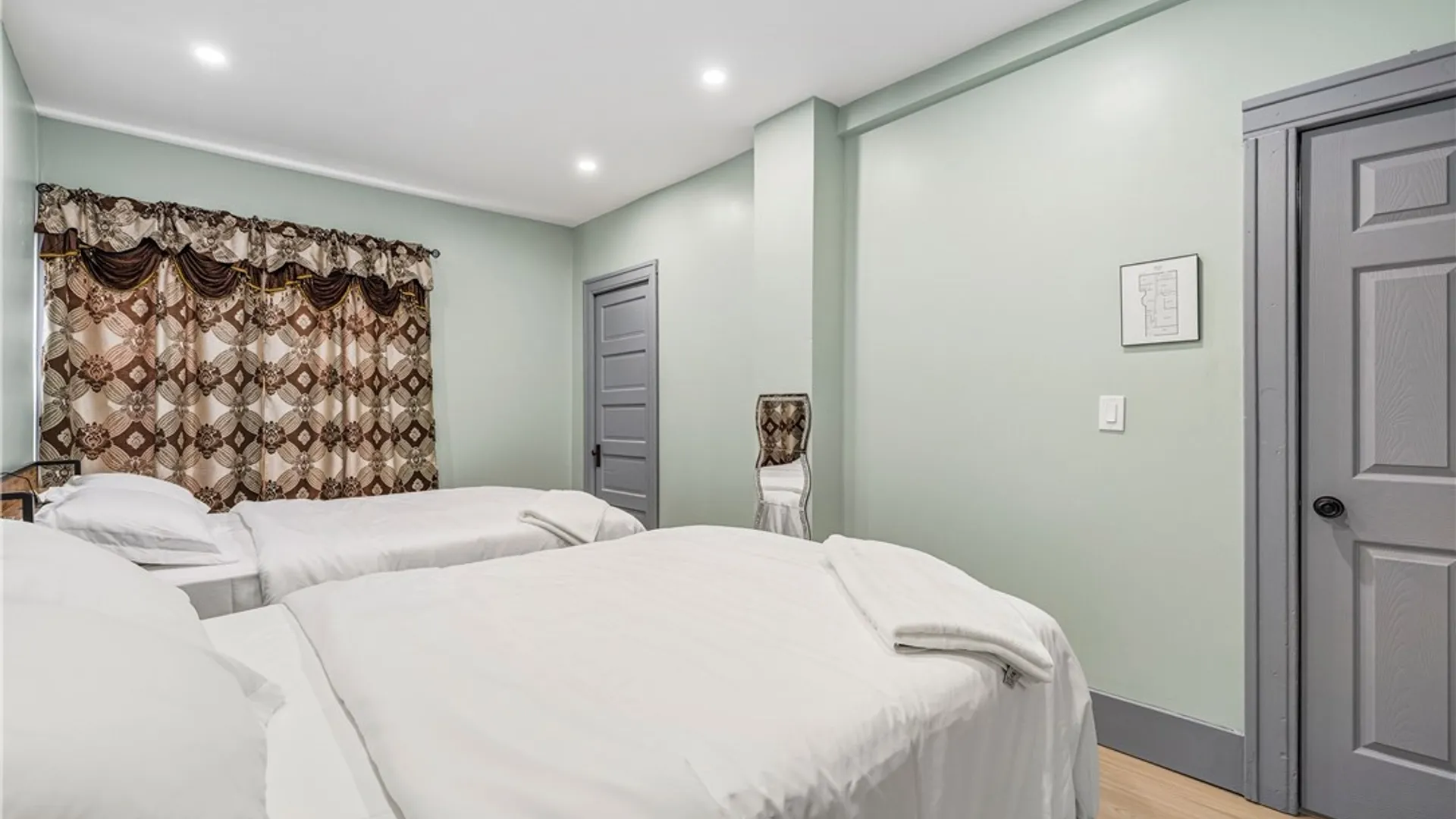 Property at 103 6th Street, Niagara Falls, NY 14303 32