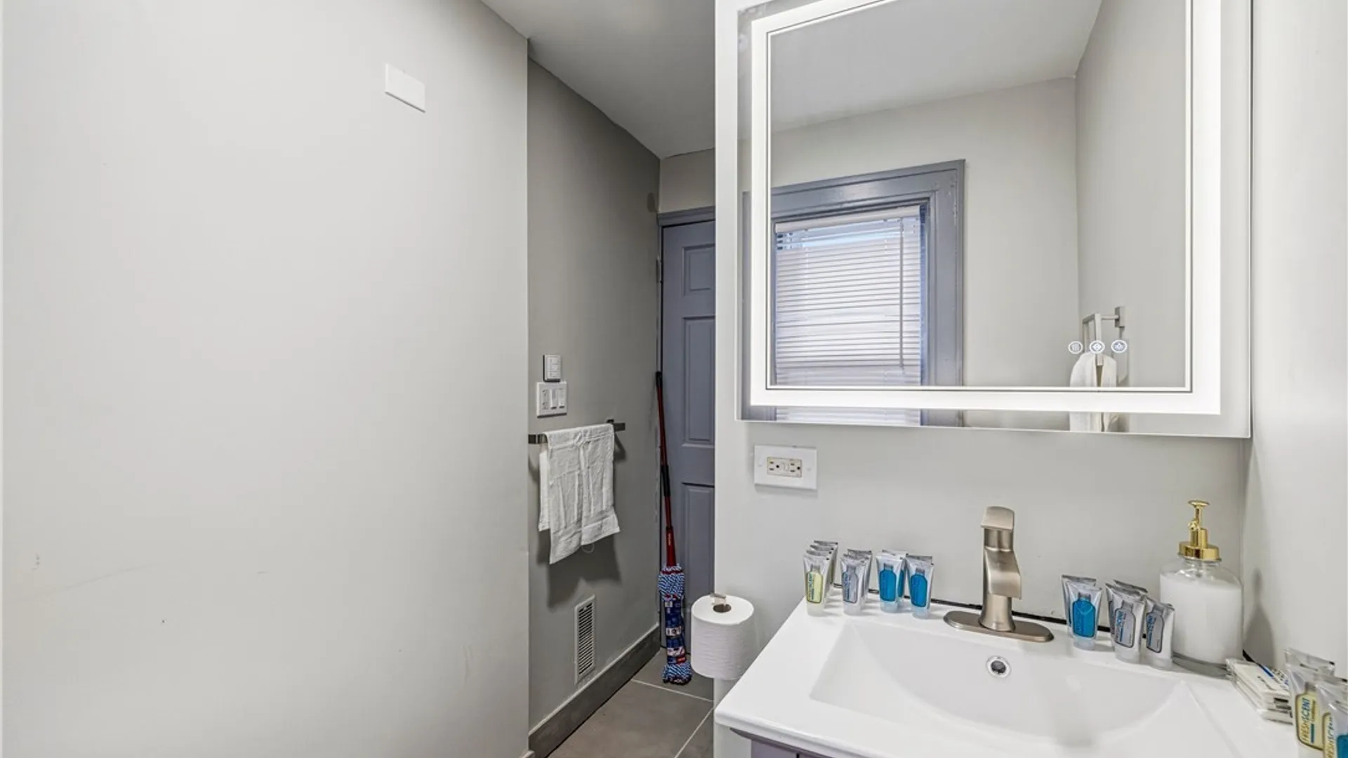 Property at 103 6th Street, Niagara Falls, NY 14303 34