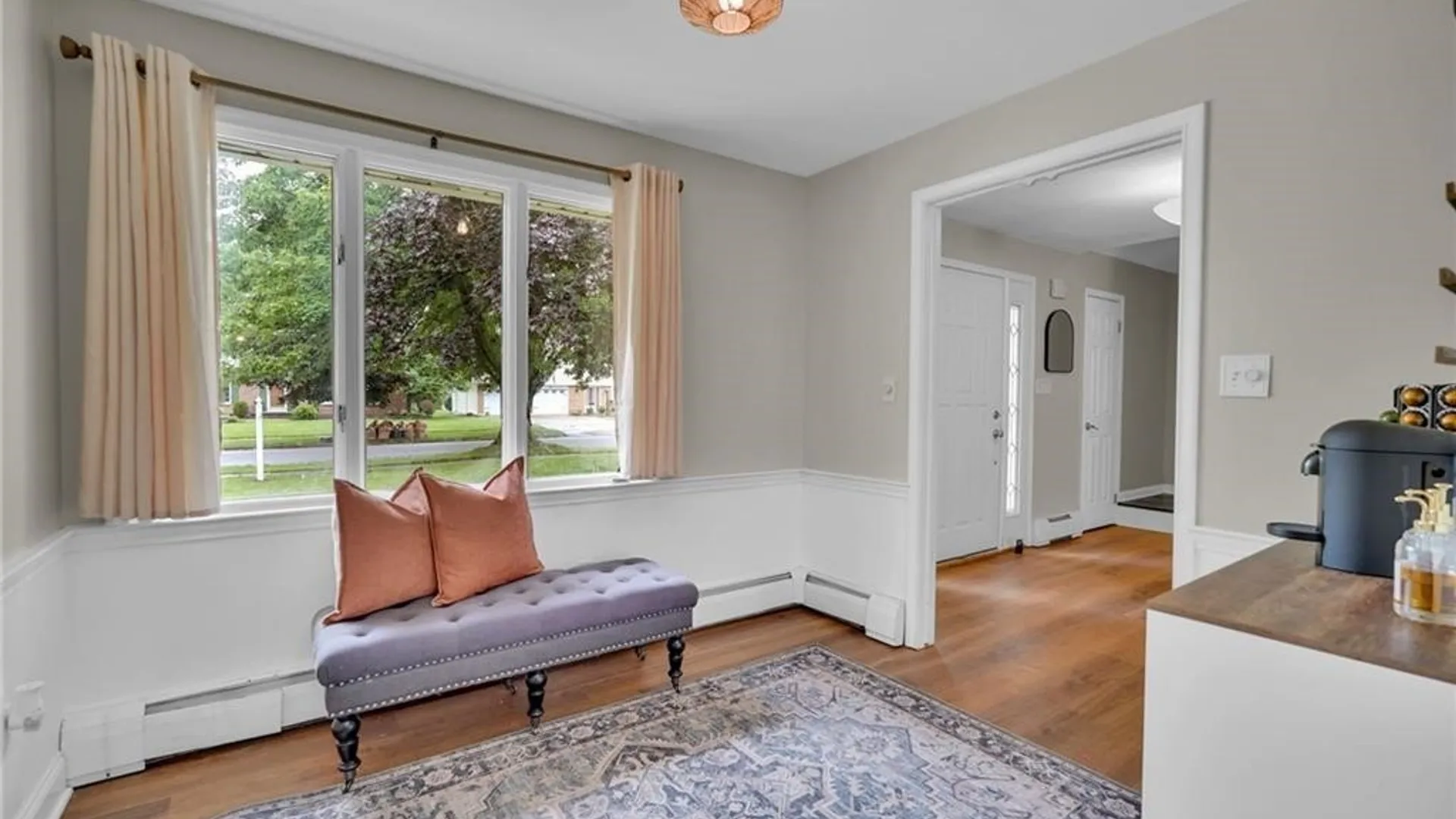 Property at 38 Sandhurst Lane, Amherst, NY 14221 18