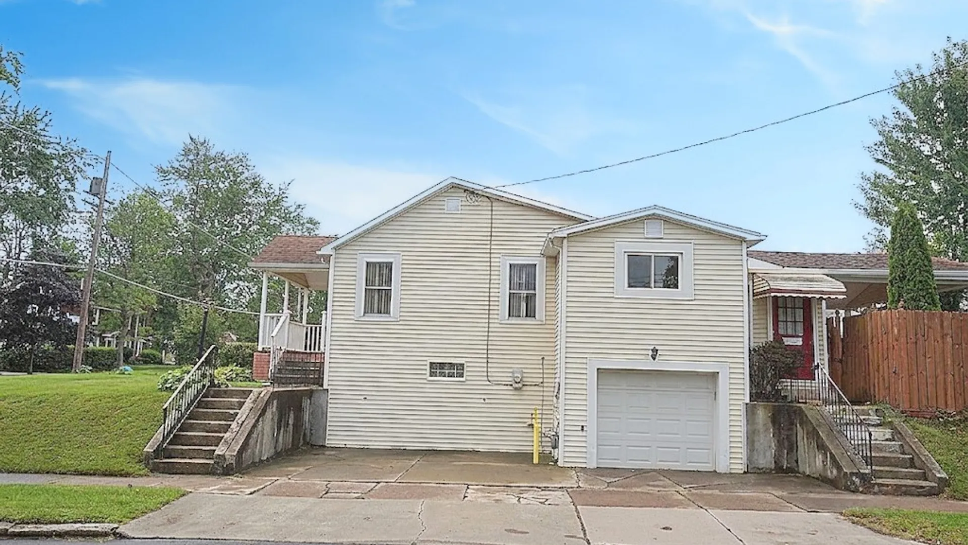 Property at 1124 Maple Avenue, Niagara Falls, NY 14305 5