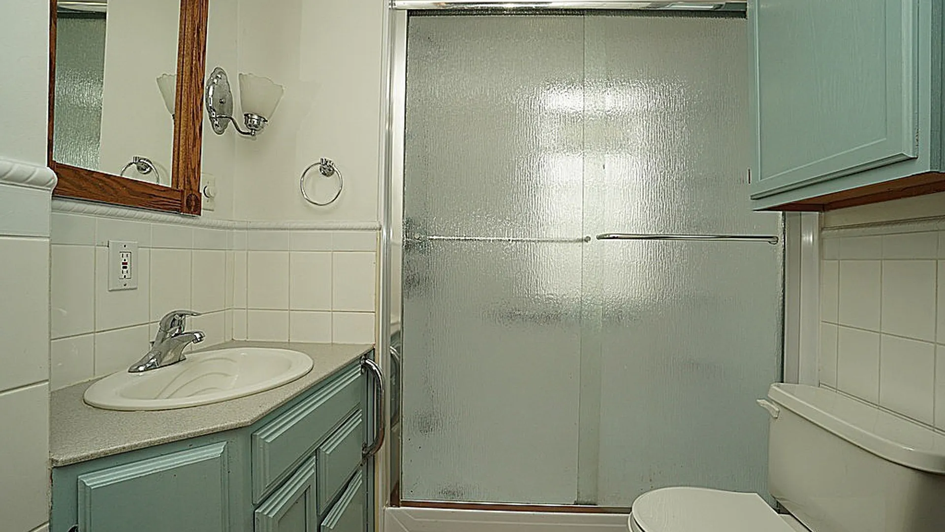 Property at 1124 Maple Avenue, Niagara Falls, NY 14305 10