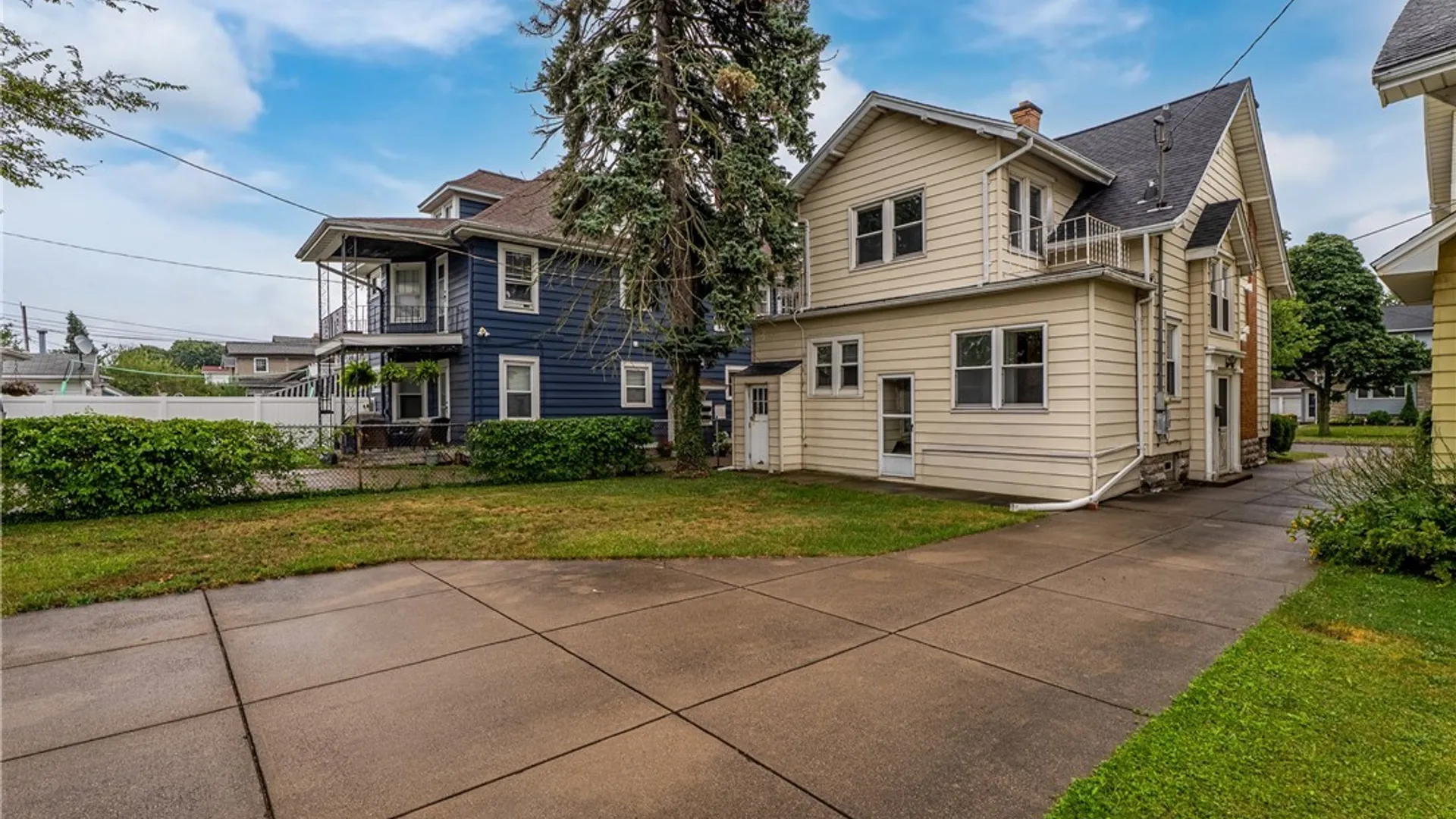 Property at 77 Fordham Drive, Buffalo, NY 14216 3
