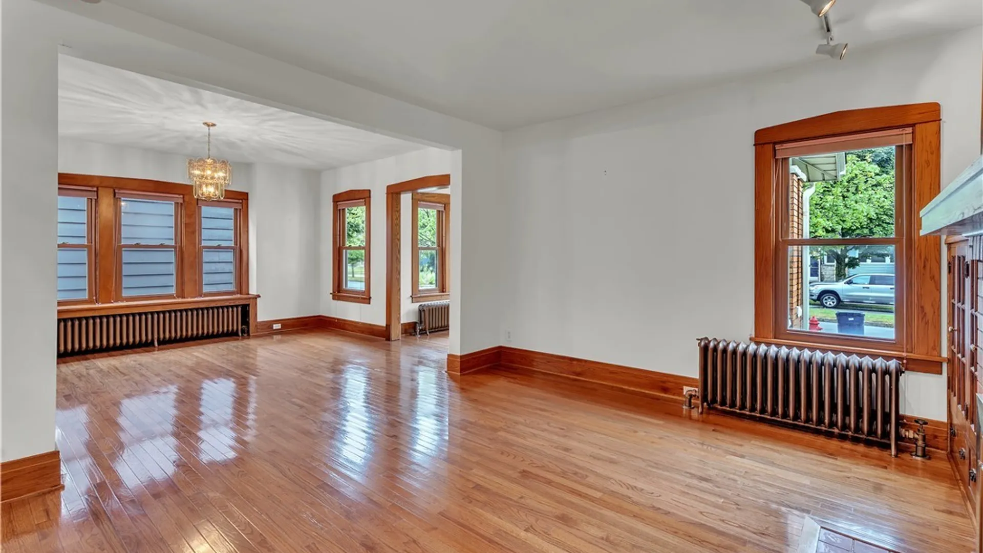 Property at 77 Fordham Drive, Buffalo, NY 14216 6