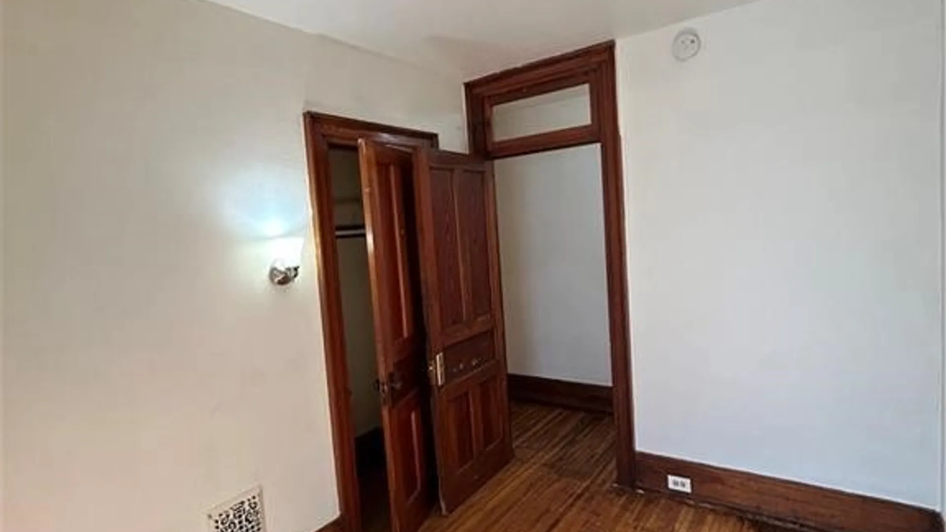 Property at 352 Auburn Avenue, Buffalo, NY 14213 10