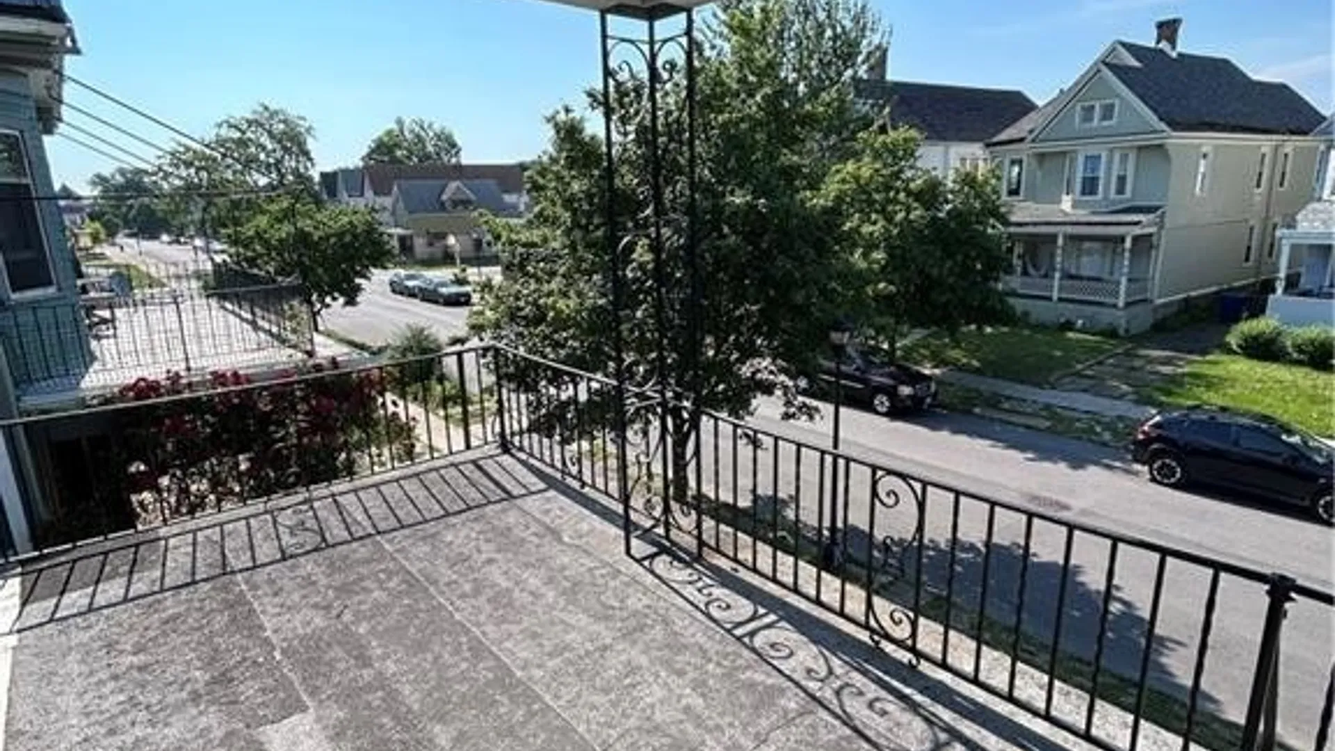 Property at 352 Auburn Avenue, Buffalo, NY 14213 16