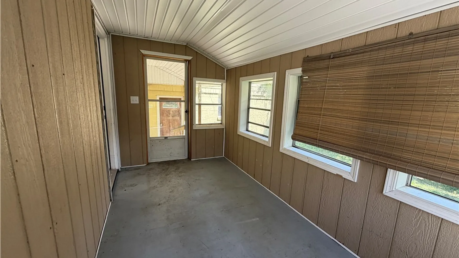 Property at 411 S Willow St, Oneida, NY 13421 27