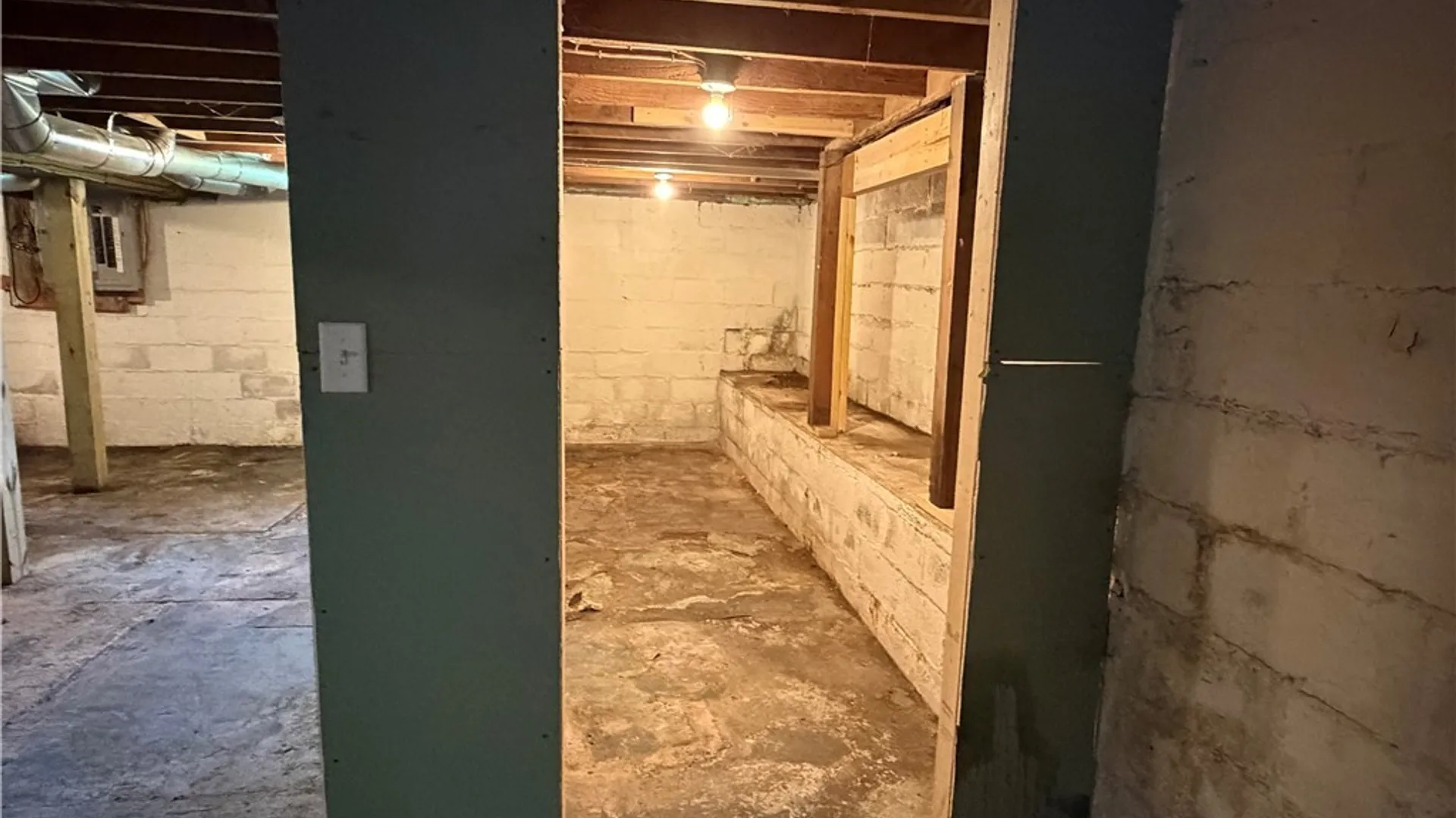 Property at 411 S Willow St, Oneida, NY 13421 24