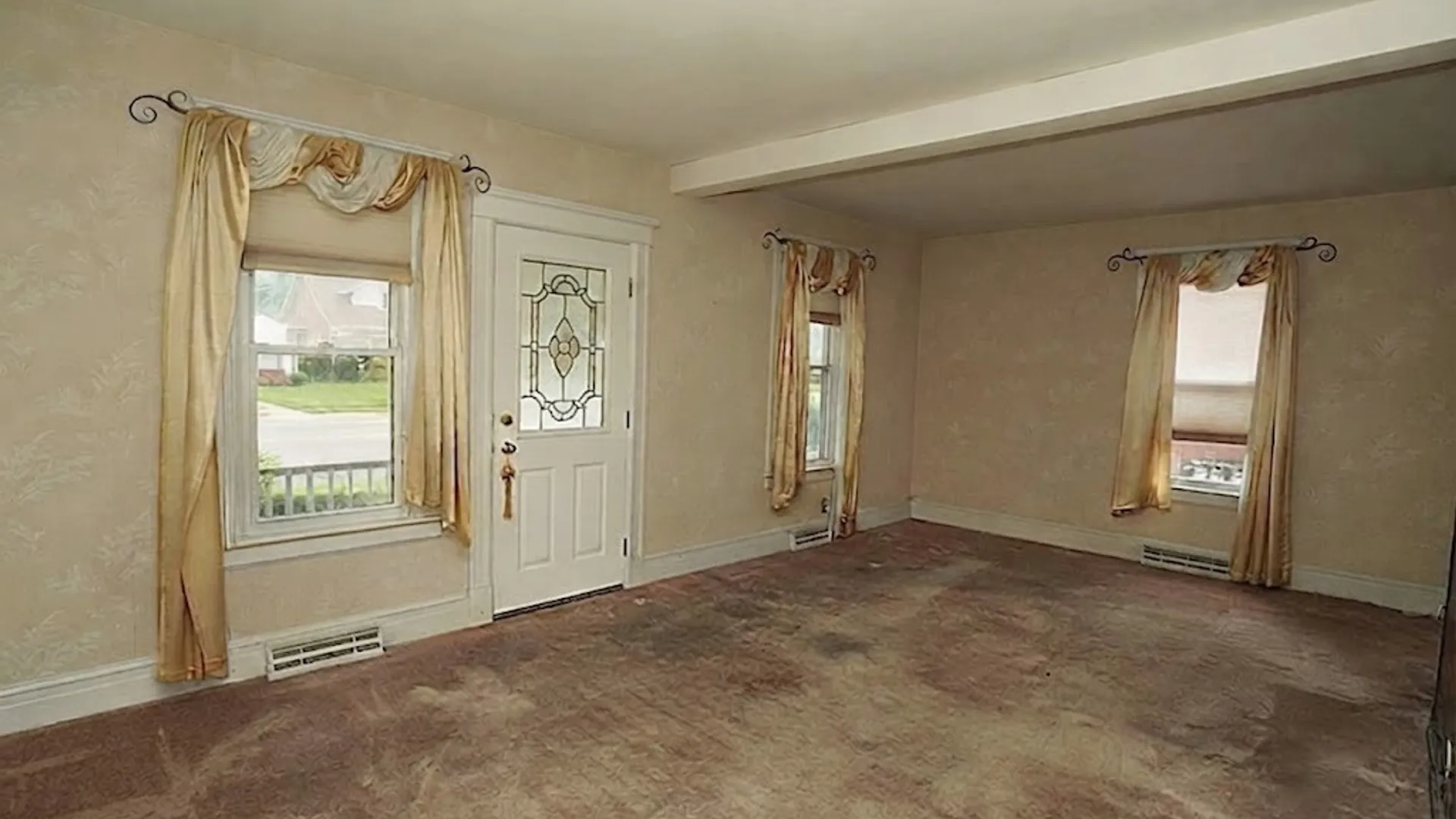 Property at 2398 Niagara Road, Wheatfield, NY 14304 9
