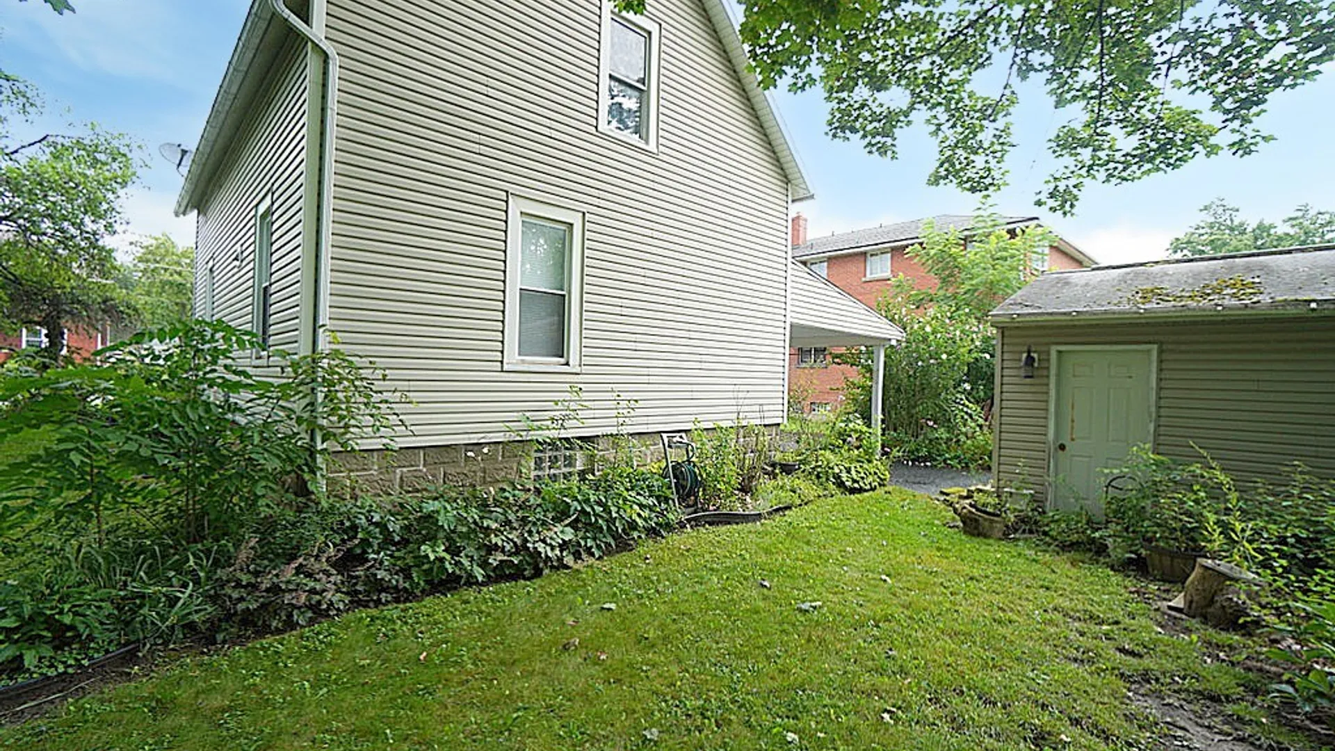 Property at 2398 Niagara Road, Wheatfield, NY 14304 24
