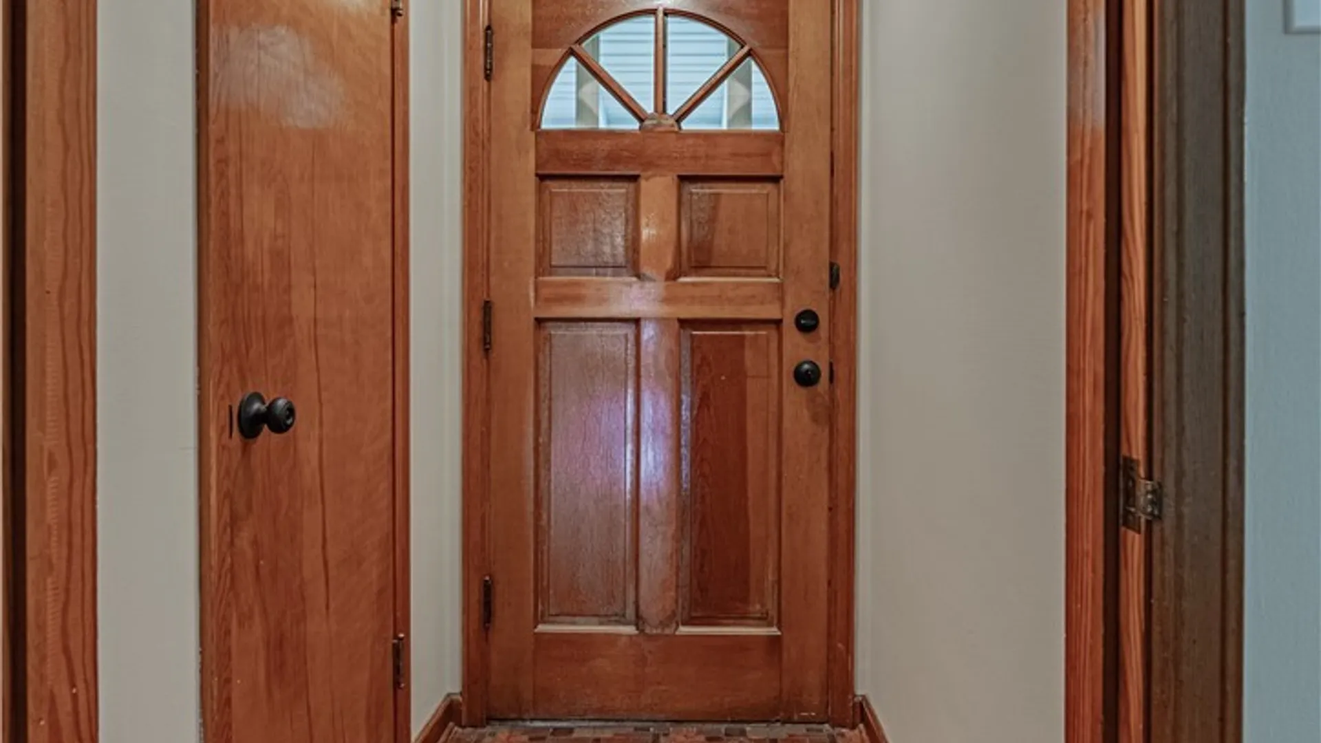 Property at 807 Maple Avenue, Niagara Falls, NY 14305 10