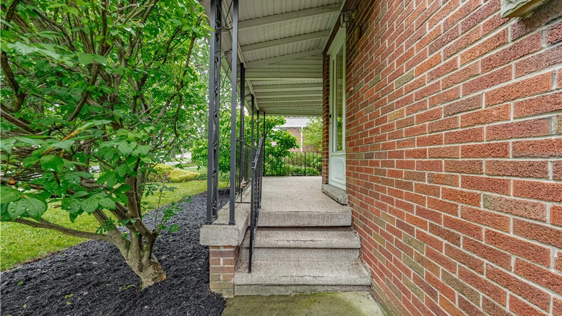 Property at 807 Maple Avenue, Niagara Falls, NY 14305 8