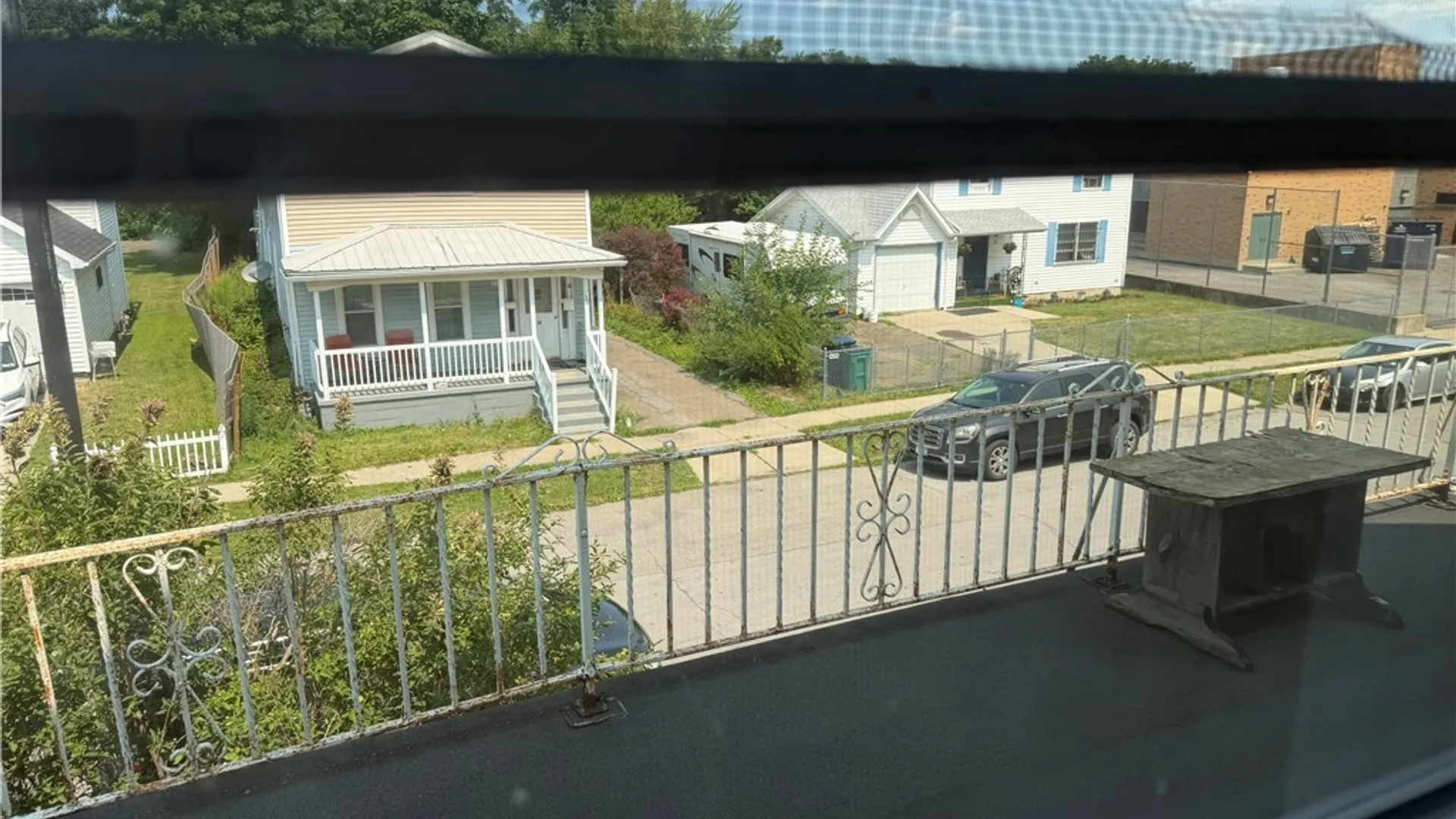 Property at 27 Cayuga Street, Buffalo, NY 14211 28