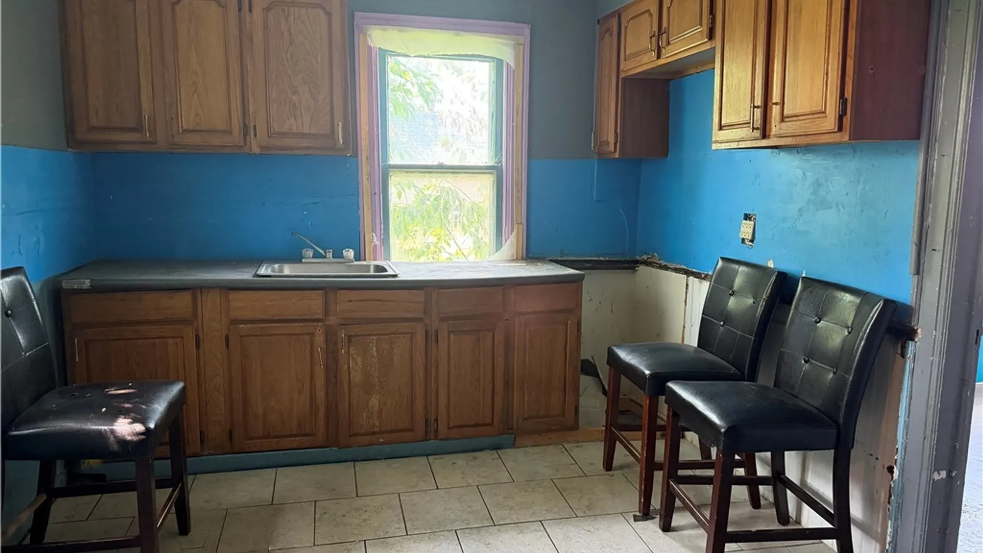 Property at 27 Cayuga Street, Buffalo, NY 14211 31