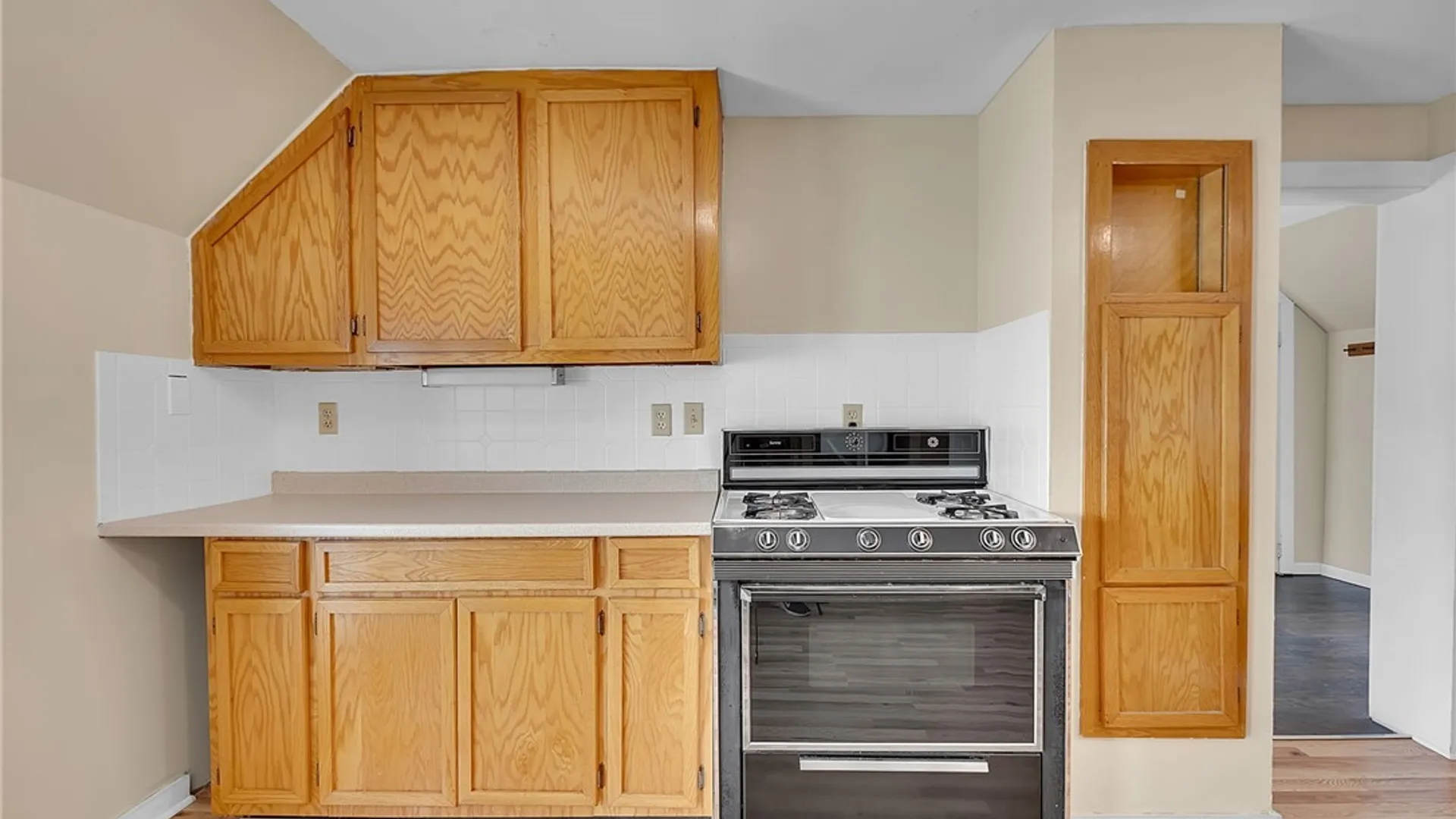 Property at 114 Roesch Avenue, Buffalo, NY 14207 12