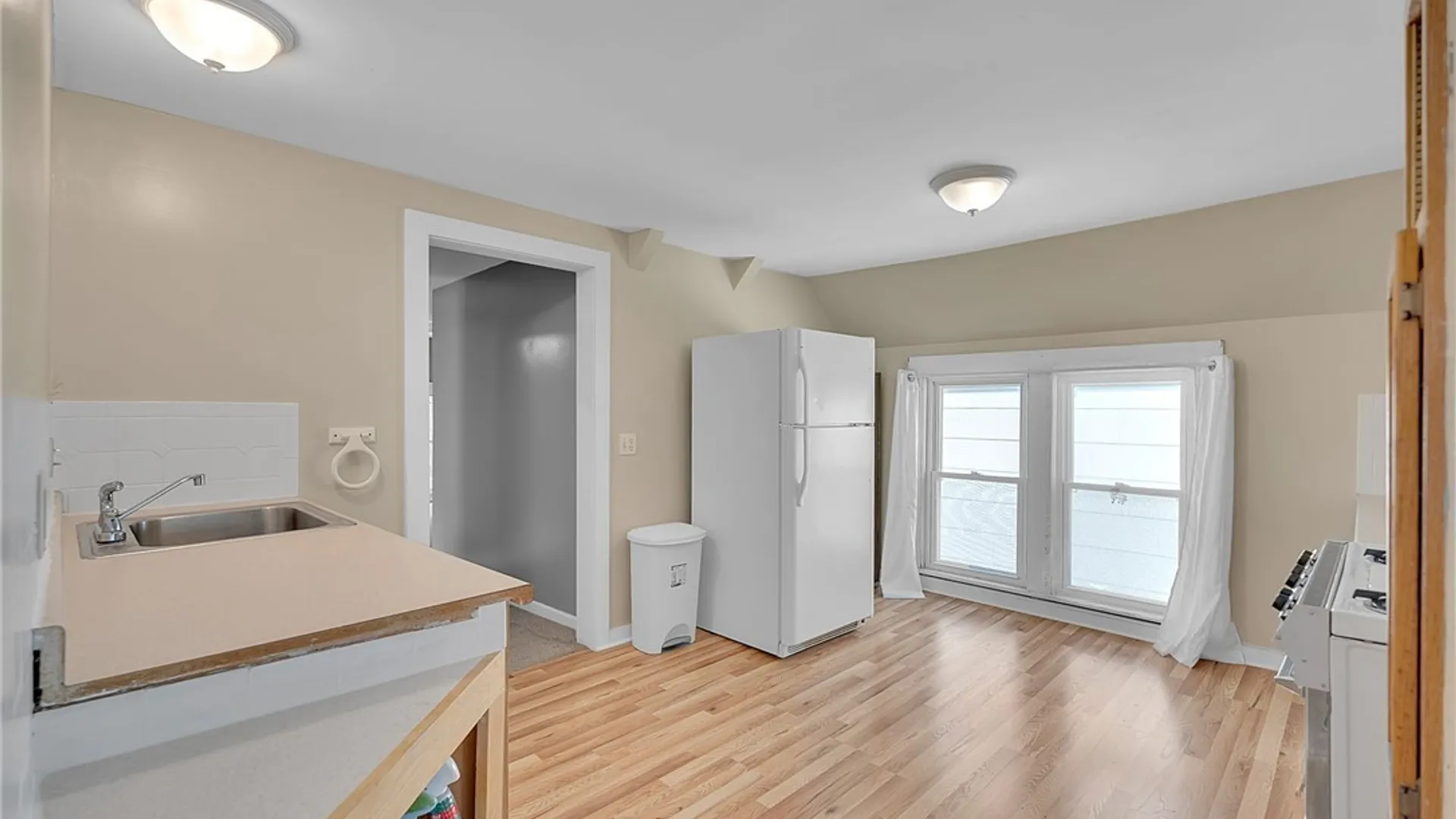 Property at 114 Roesch Avenue, Buffalo, NY 14207 13