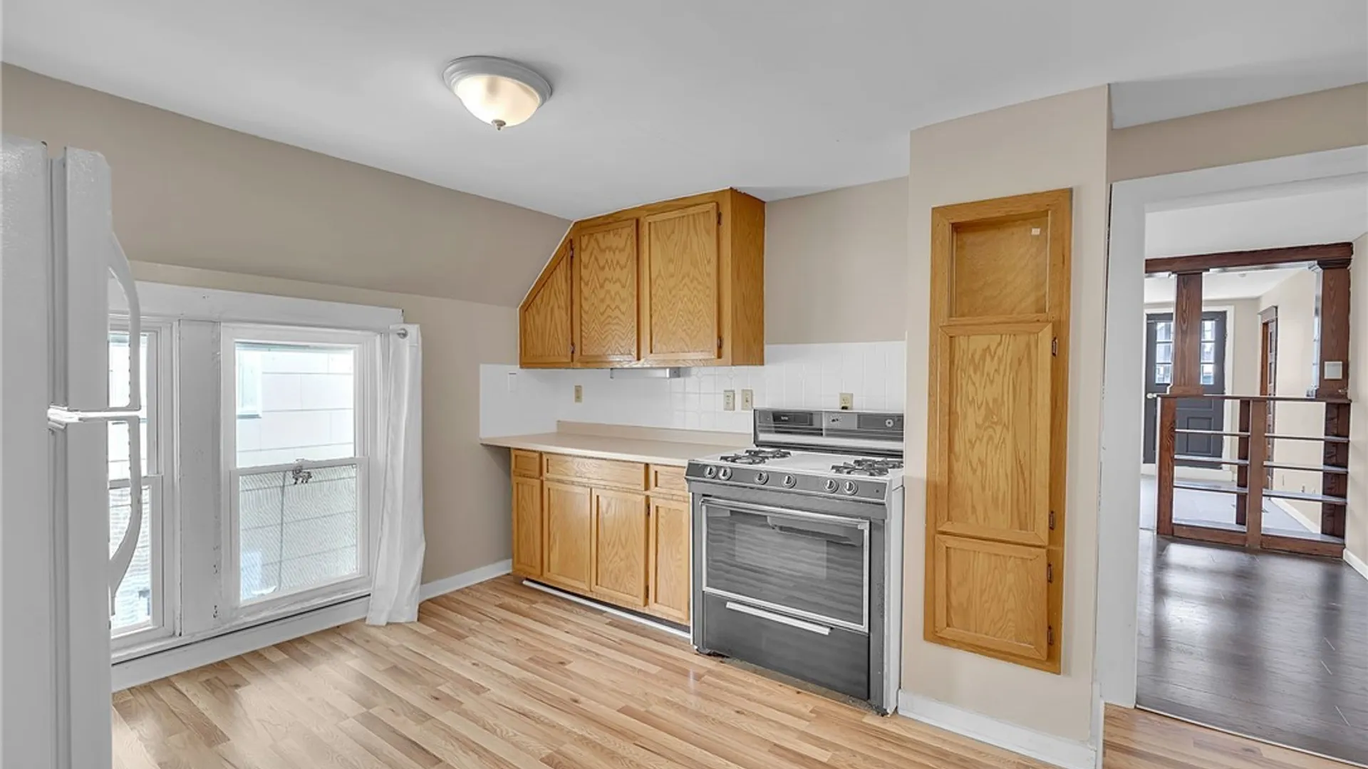 Property at 114 Roesch Avenue, Buffalo, NY 14207 16