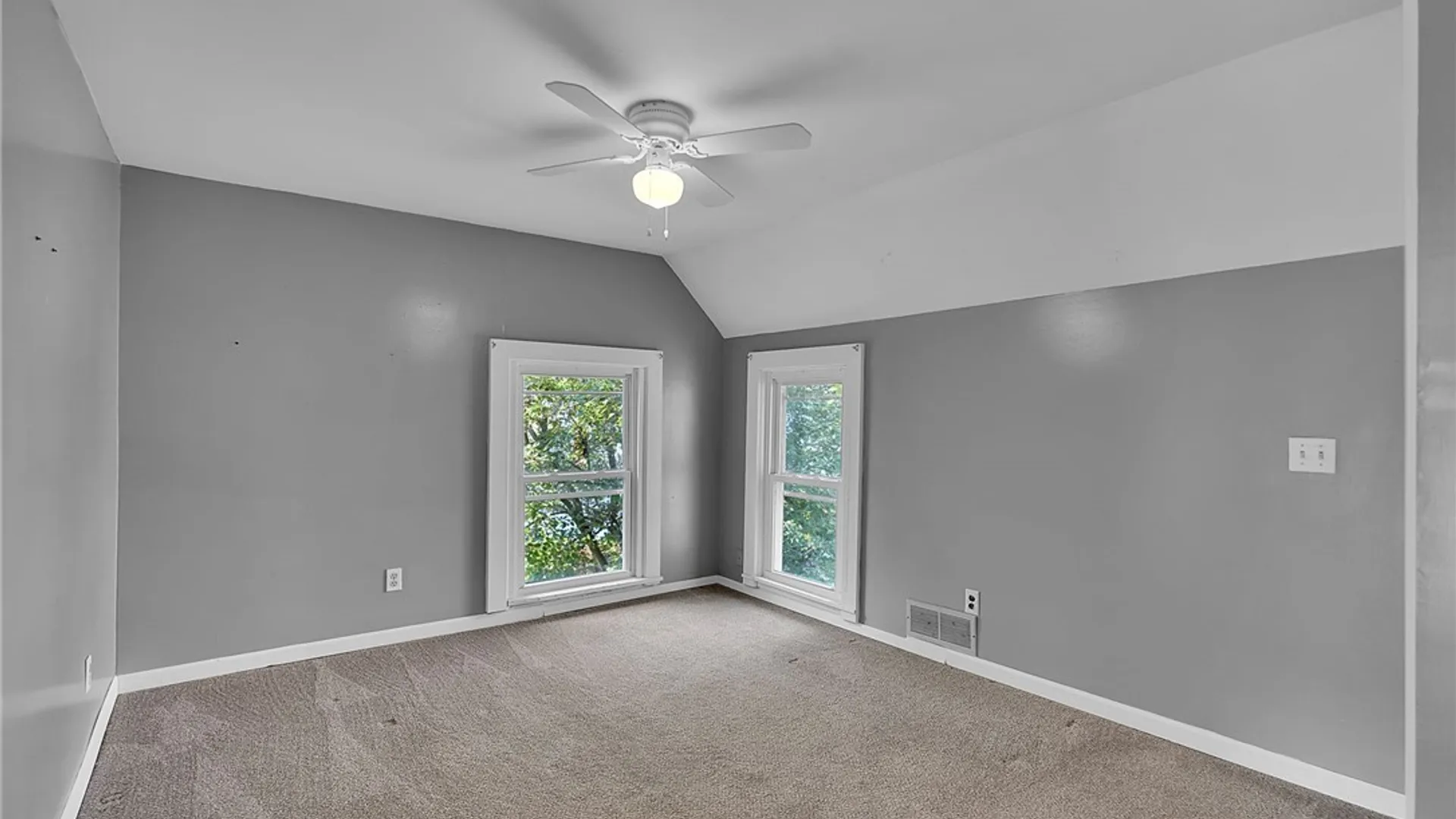 Property at 114 Roesch Avenue, Buffalo, NY 14207 18