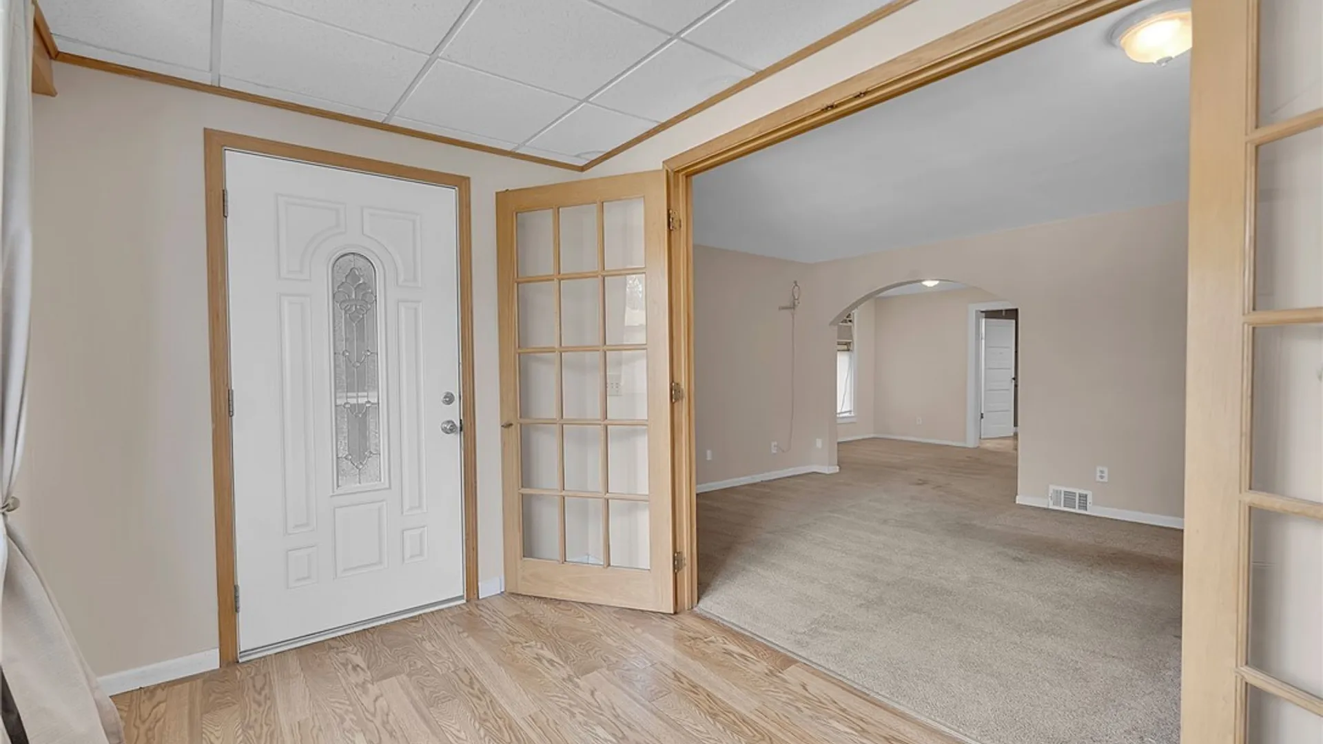 Property at 114 Roesch Avenue, Buffalo, NY 14207 25