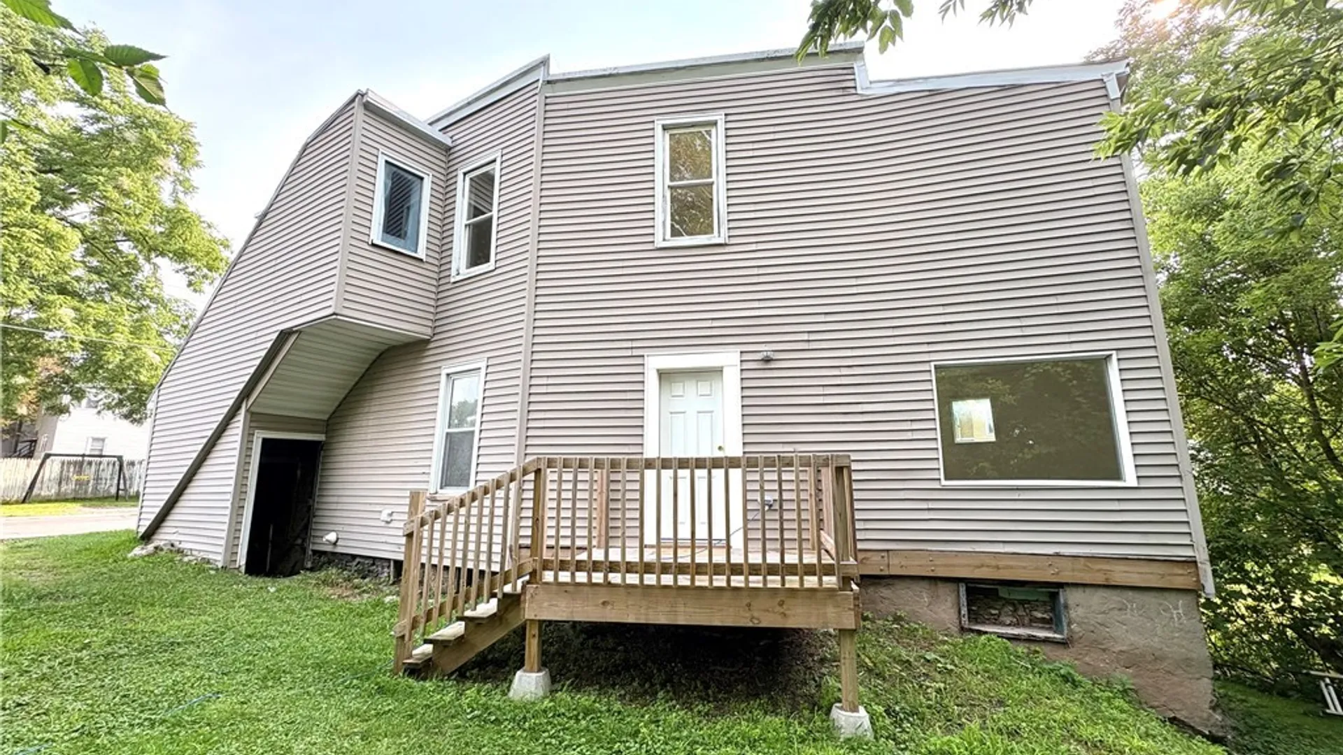 Property at 72 West Street, Auburn, NY 13021 3