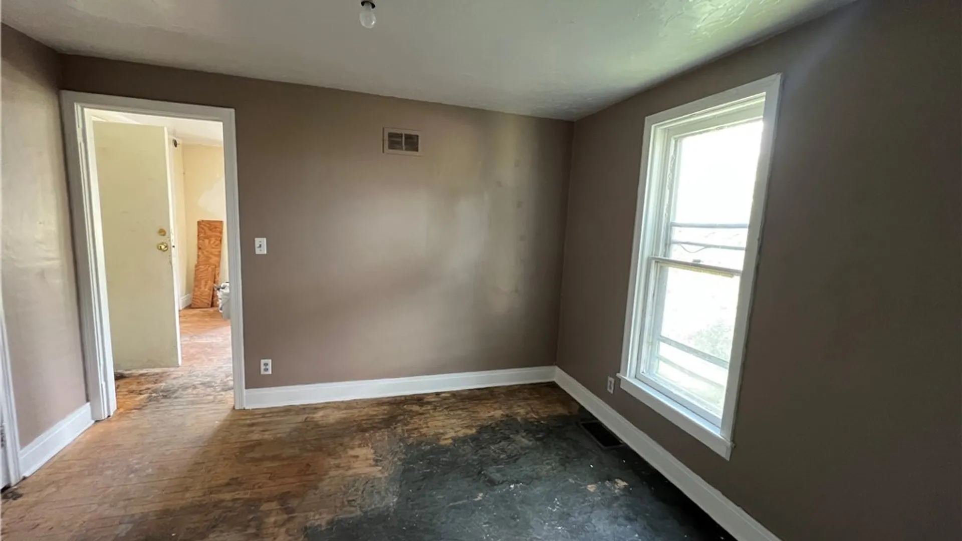 Property at 110 E 6th Street, Jamestown, NY 14701 10