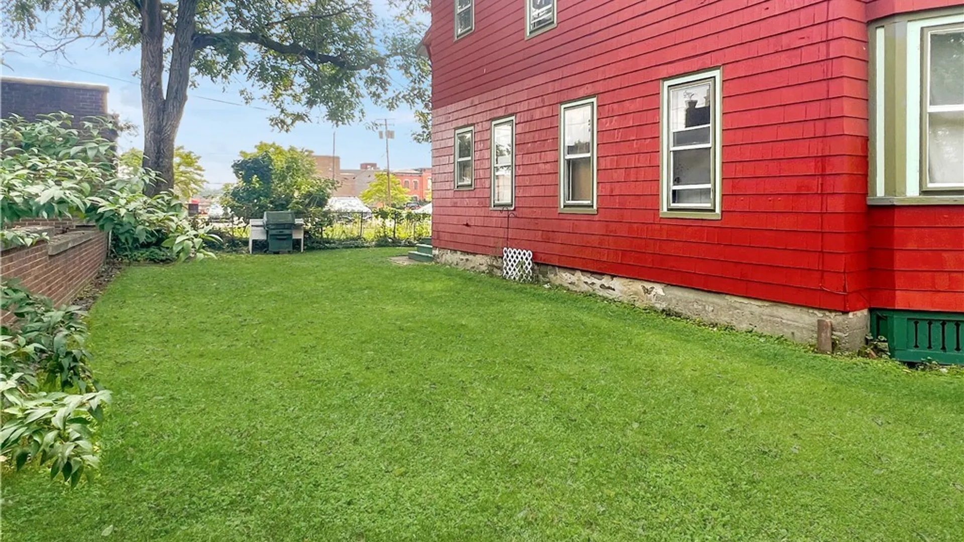 Property at 110 E 6th Street, Jamestown, NY 14701 3