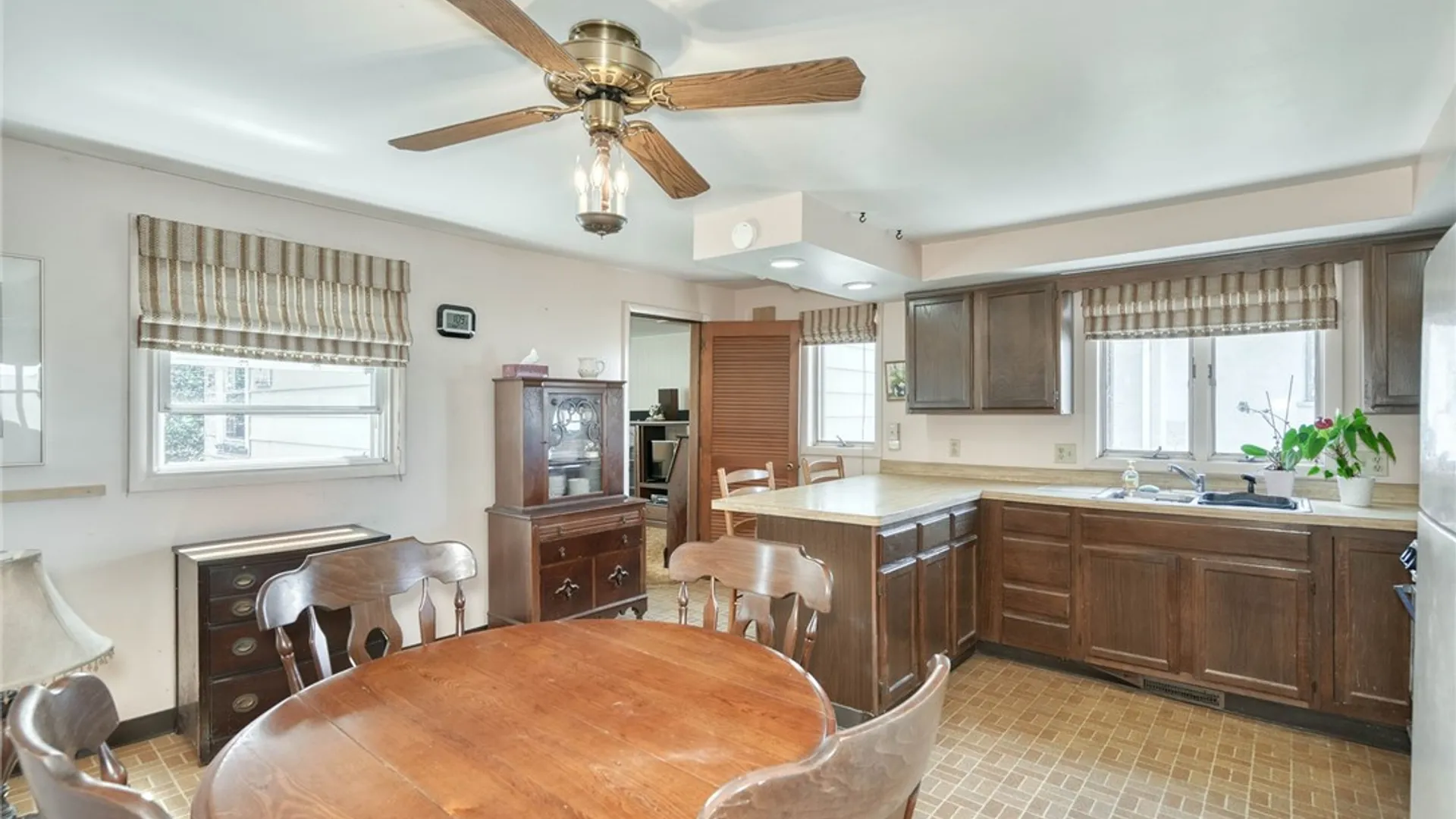 Property at 374 Lake Road, Webster, NY 14580 14