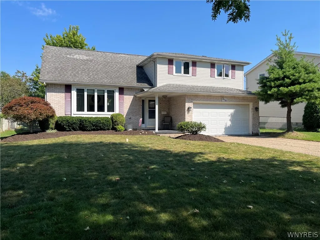 Property at 219 Sagewood, Amherst, NY 14221